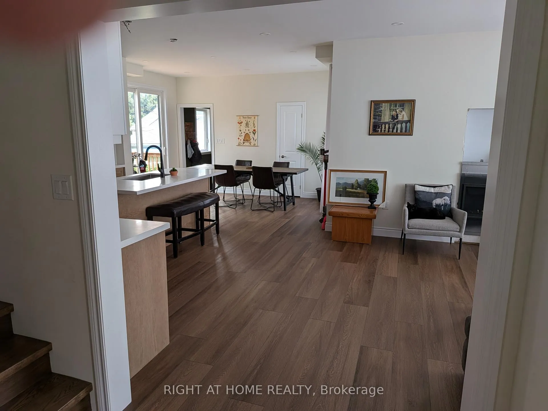 Photo 16 of 5 Phair Avenue, Clarington, Courtice — HOMEH