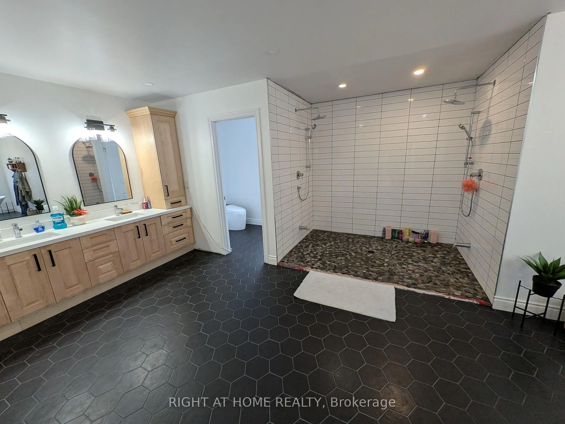 Photo 18 of 5 Phair Avenue, Clarington, Courtice — HOMEH