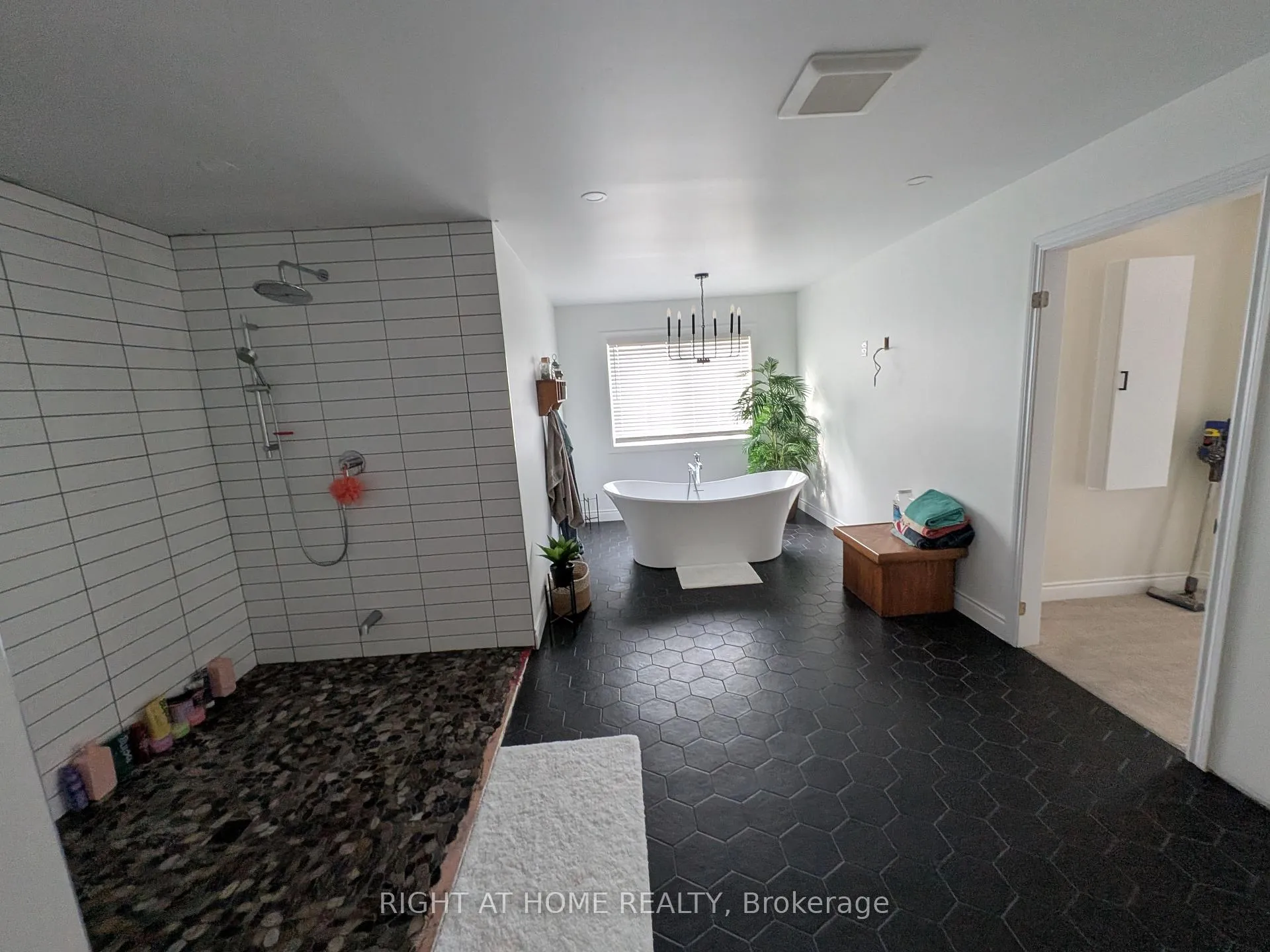 Photo 19 of 5 Phair Avenue, Clarington, Courtice — HOMEH
