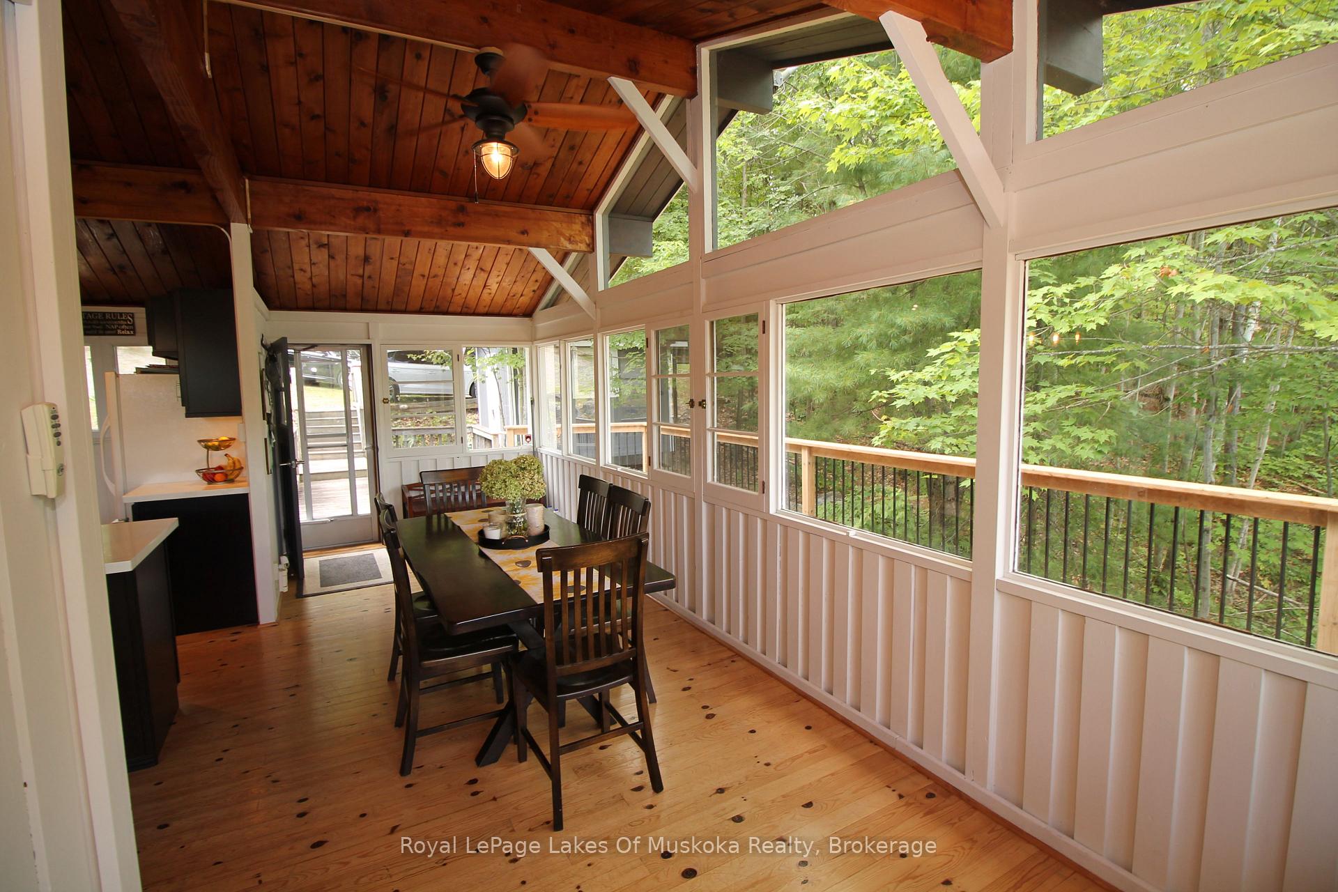 Photo 4 of 524 Peninsula Road, Gravenhurst, Muskoka (S) — HOMEH