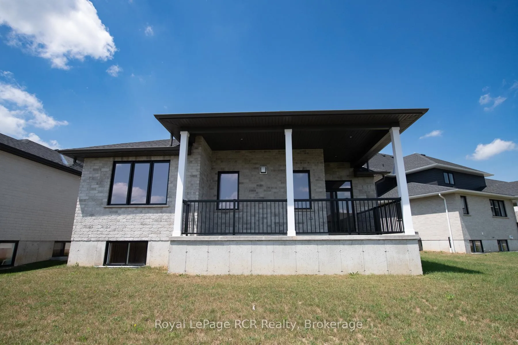 Photo 7 of 157 Jack'S Way, Wellington North, Mount Forest — HOMEH