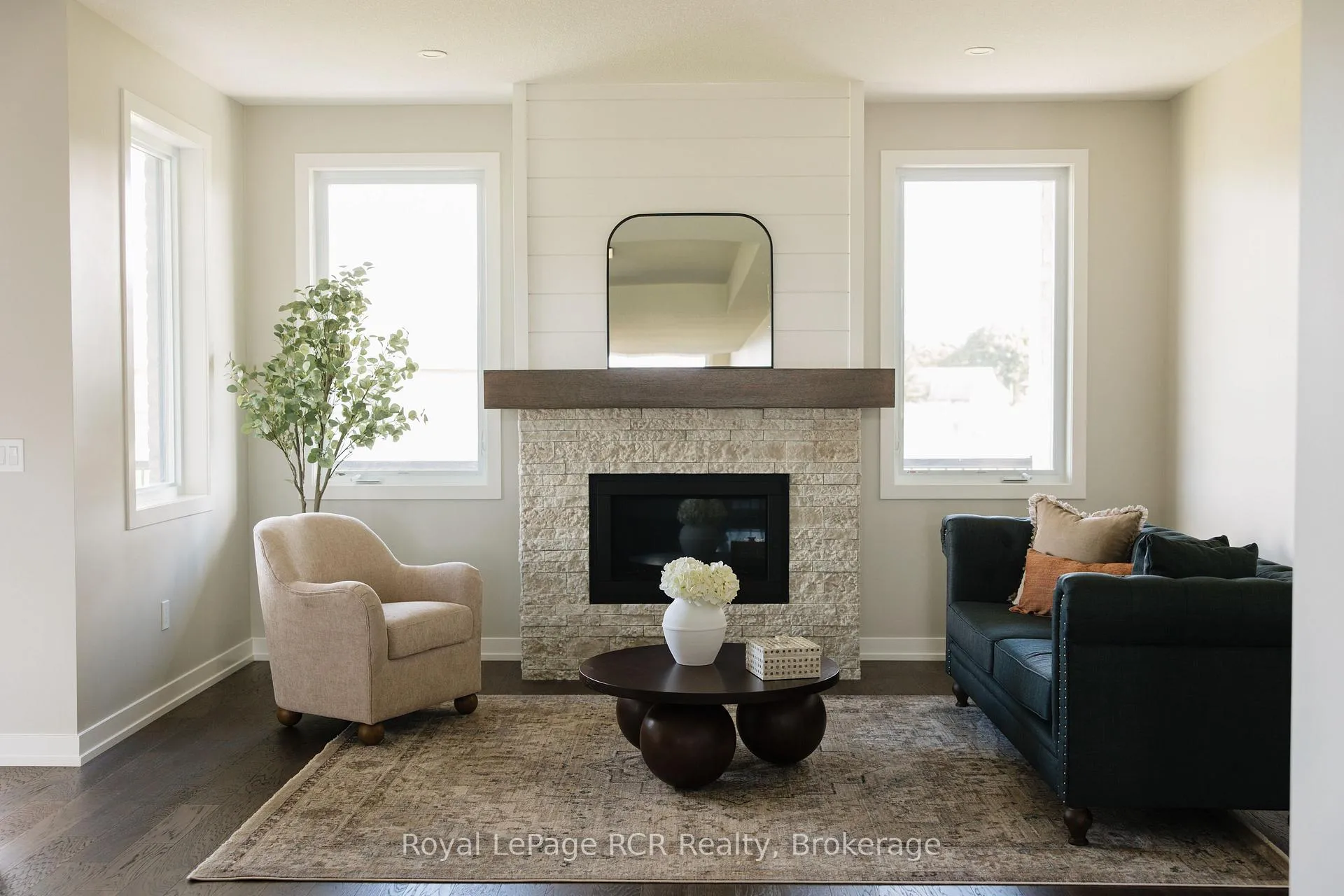 Photo 18 of 157 Jack'S Way, Wellington North, Mount Forest — HOMEH