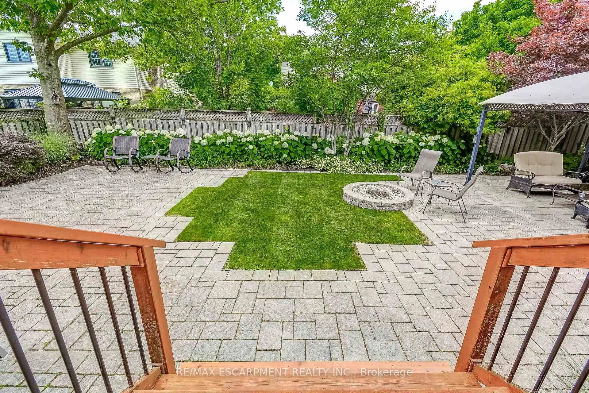 Photo 29 of 37 Culotta Drive, Hamilton, Waterdown — HOMEH