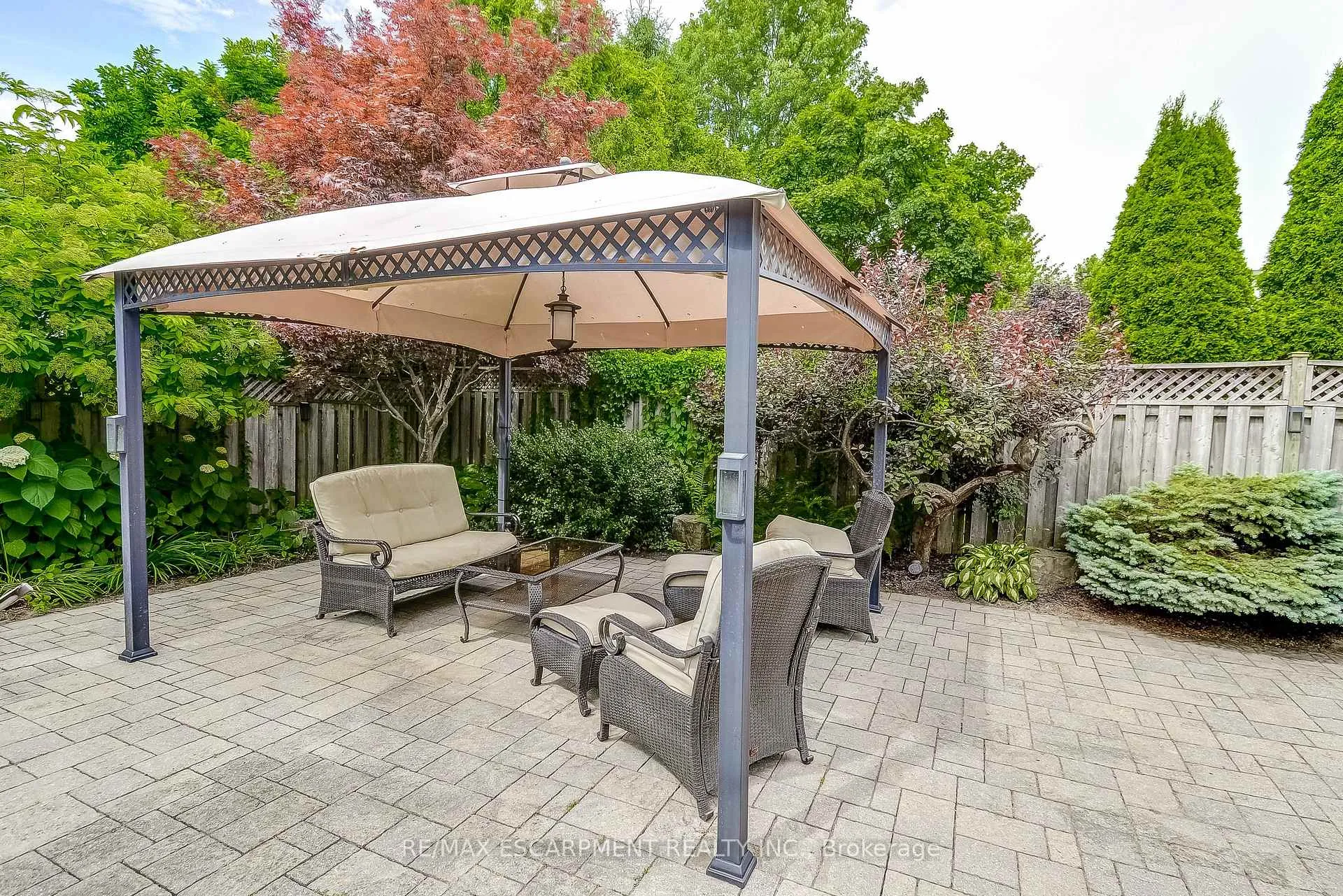 Photo 30 of 37 Culotta Drive, Hamilton, Waterdown — HOMEH