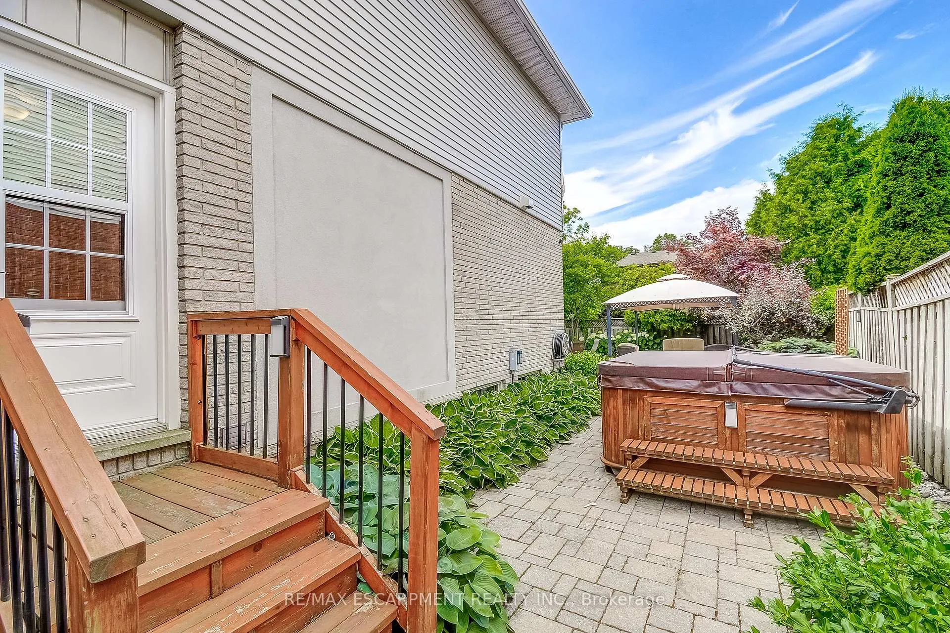 Photo 35 of 37 Culotta Drive, Hamilton, Waterdown — HOMEH
