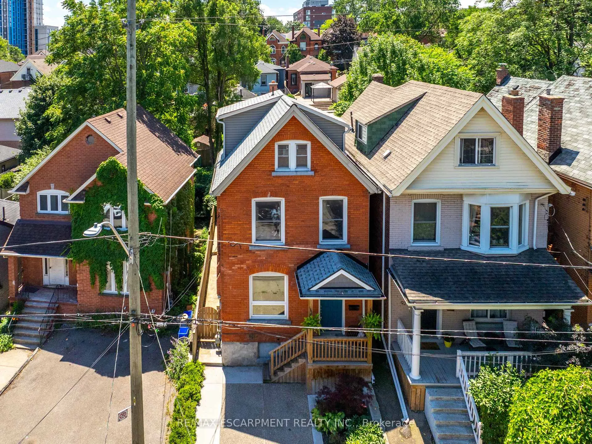 Photo 4 of 91 Peter Street, Hamilton, Strathcona — HOMEH