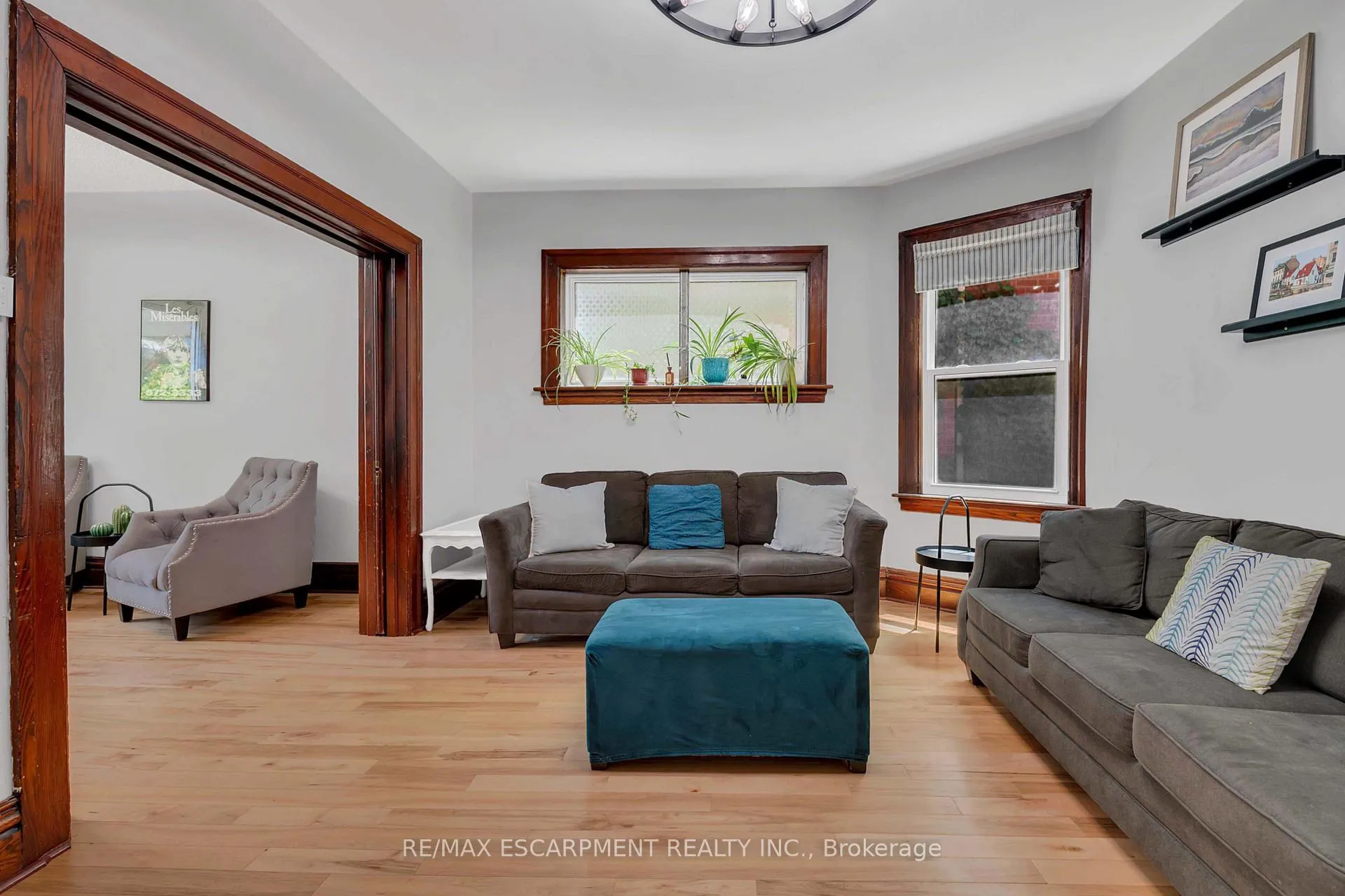 Photo 10 of 91 Peter Street, Hamilton, Strathcona — HOMEH