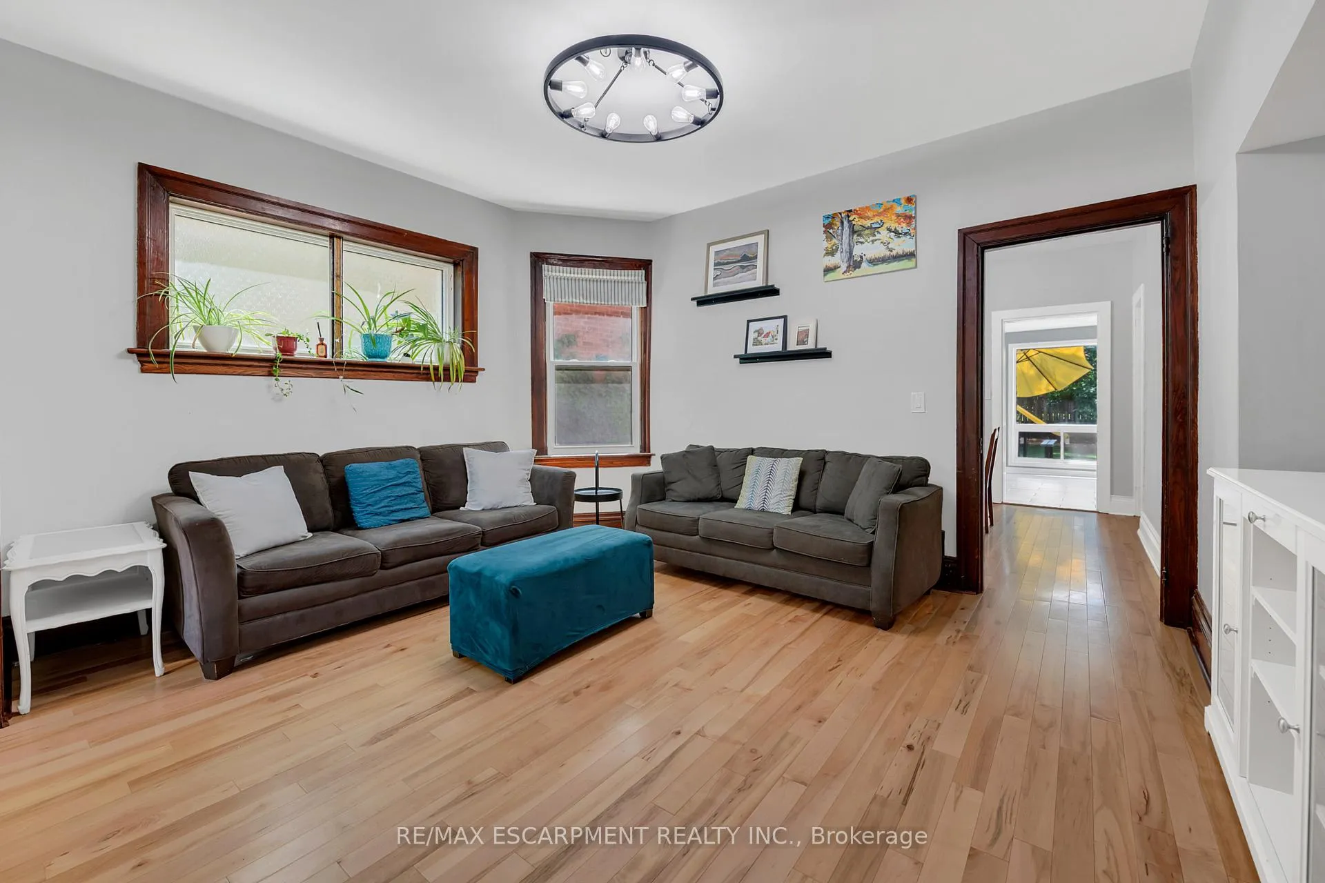 Photo 11 of 91 Peter Street, Hamilton, Strathcona — HOMEH