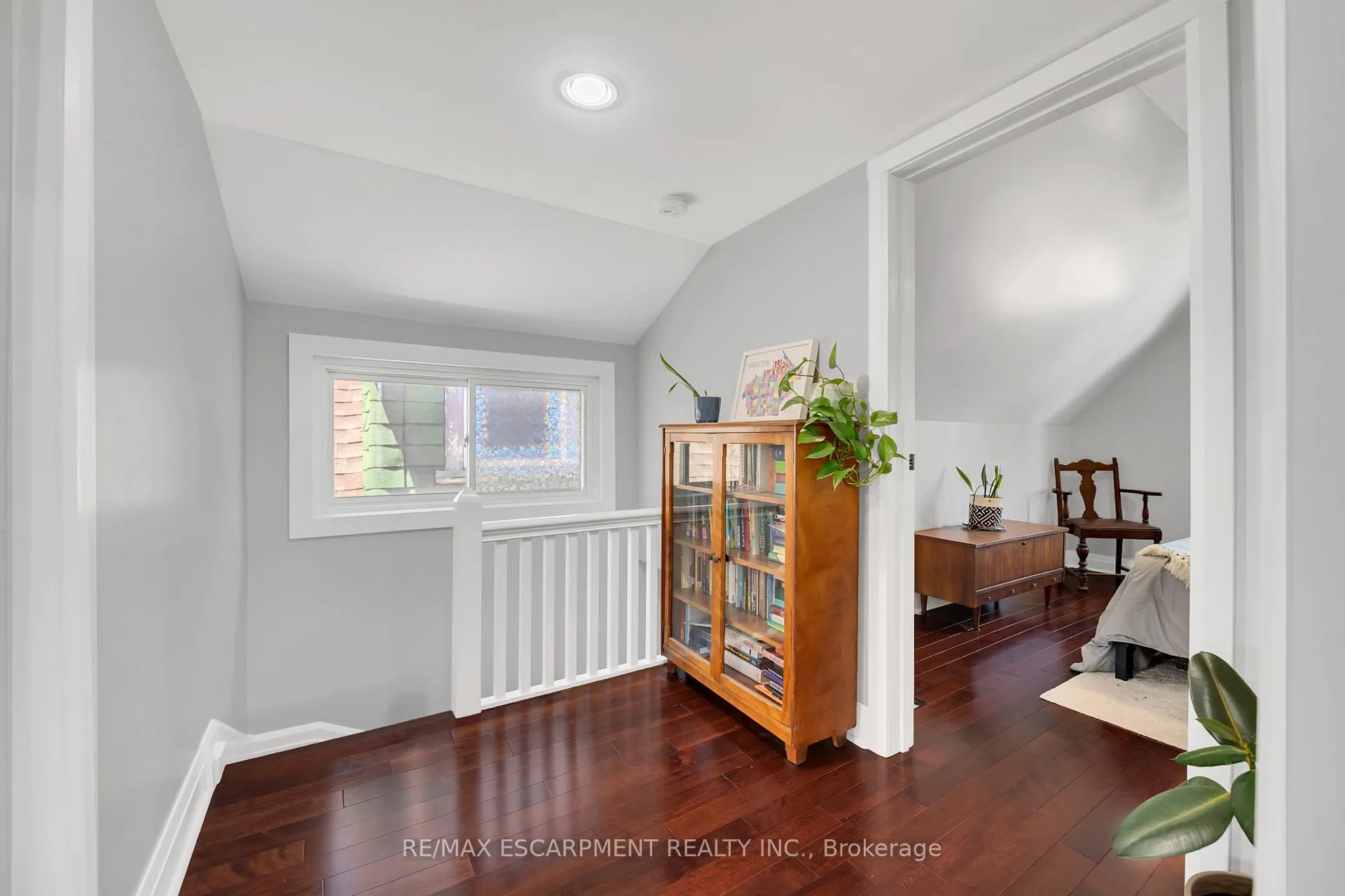 Photo 23 of 91 Peter Street, Hamilton, Strathcona — HOMEH