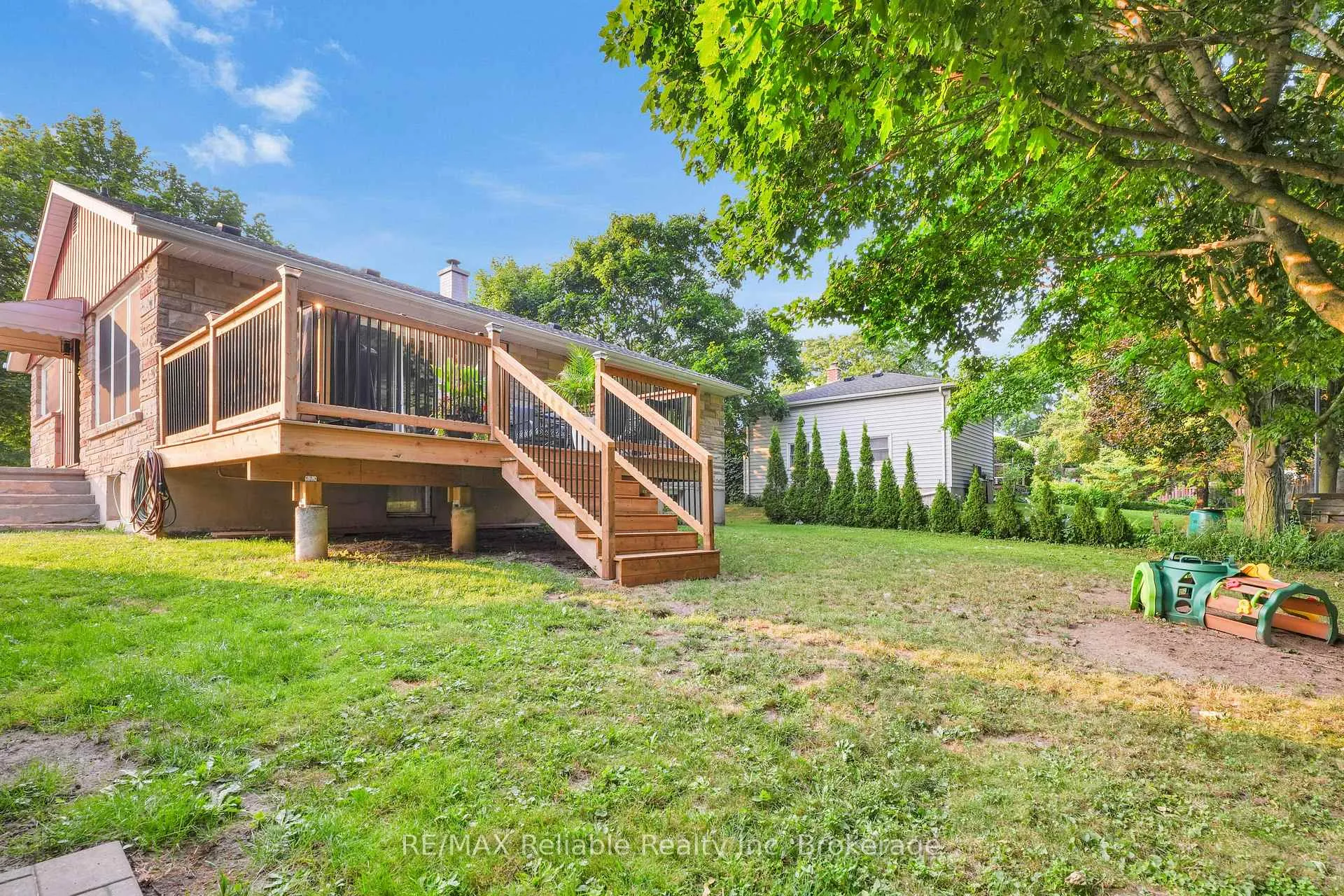 Photo 4 of 61 East Street, Central Huron, Clinton — HOMEH