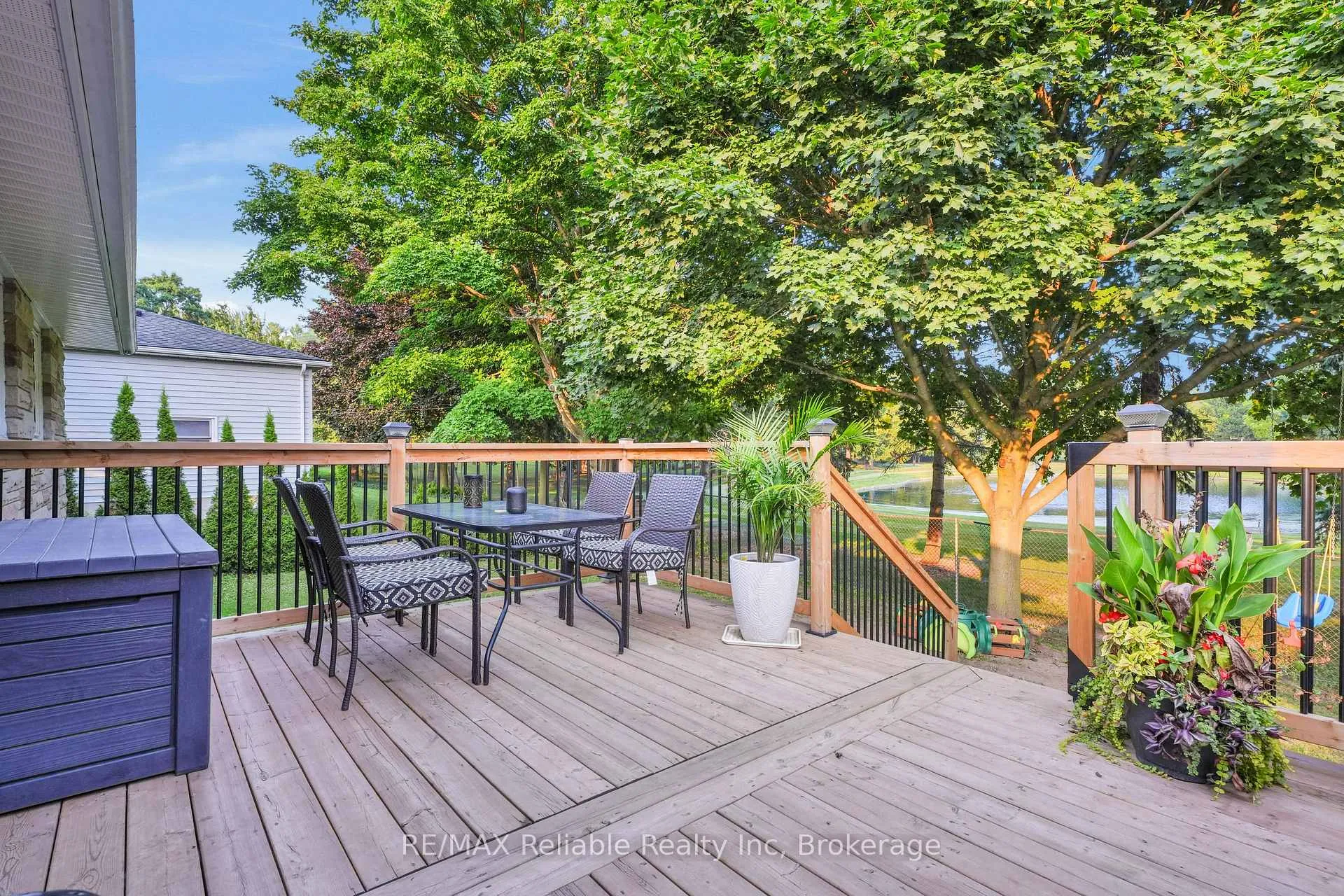 Photo 7 of 61 East Street, Central Huron, Clinton — HOMEH