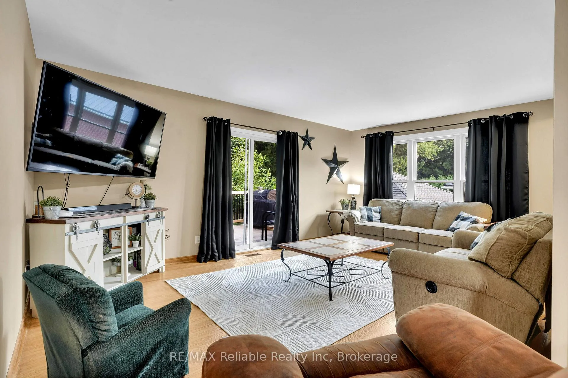 Photo 18 of 61 East Street, Central Huron, Clinton — HOMEH