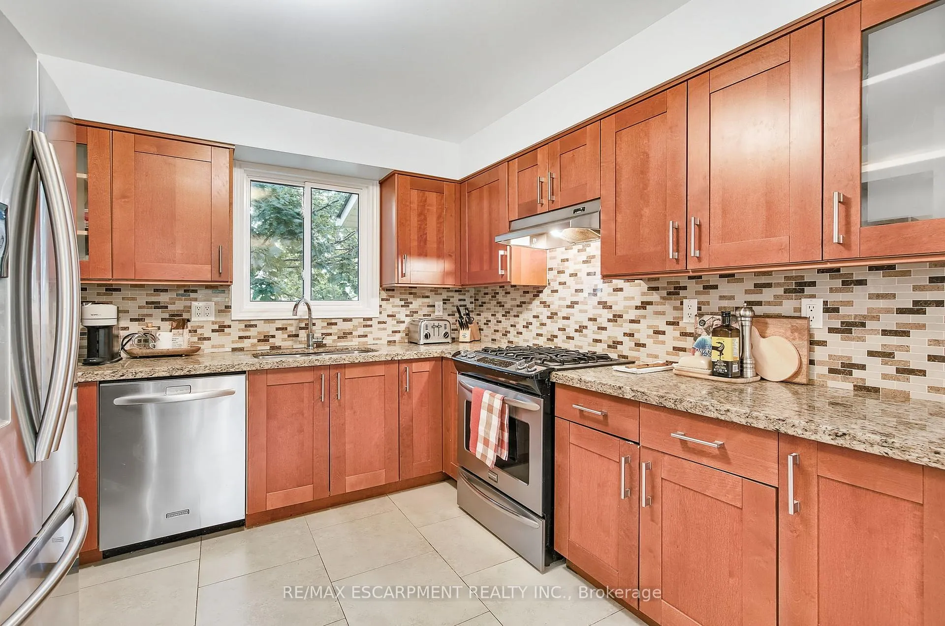 Photo 10 of 14 Ashridge Place, Hamilton, Broughton — HOMEH