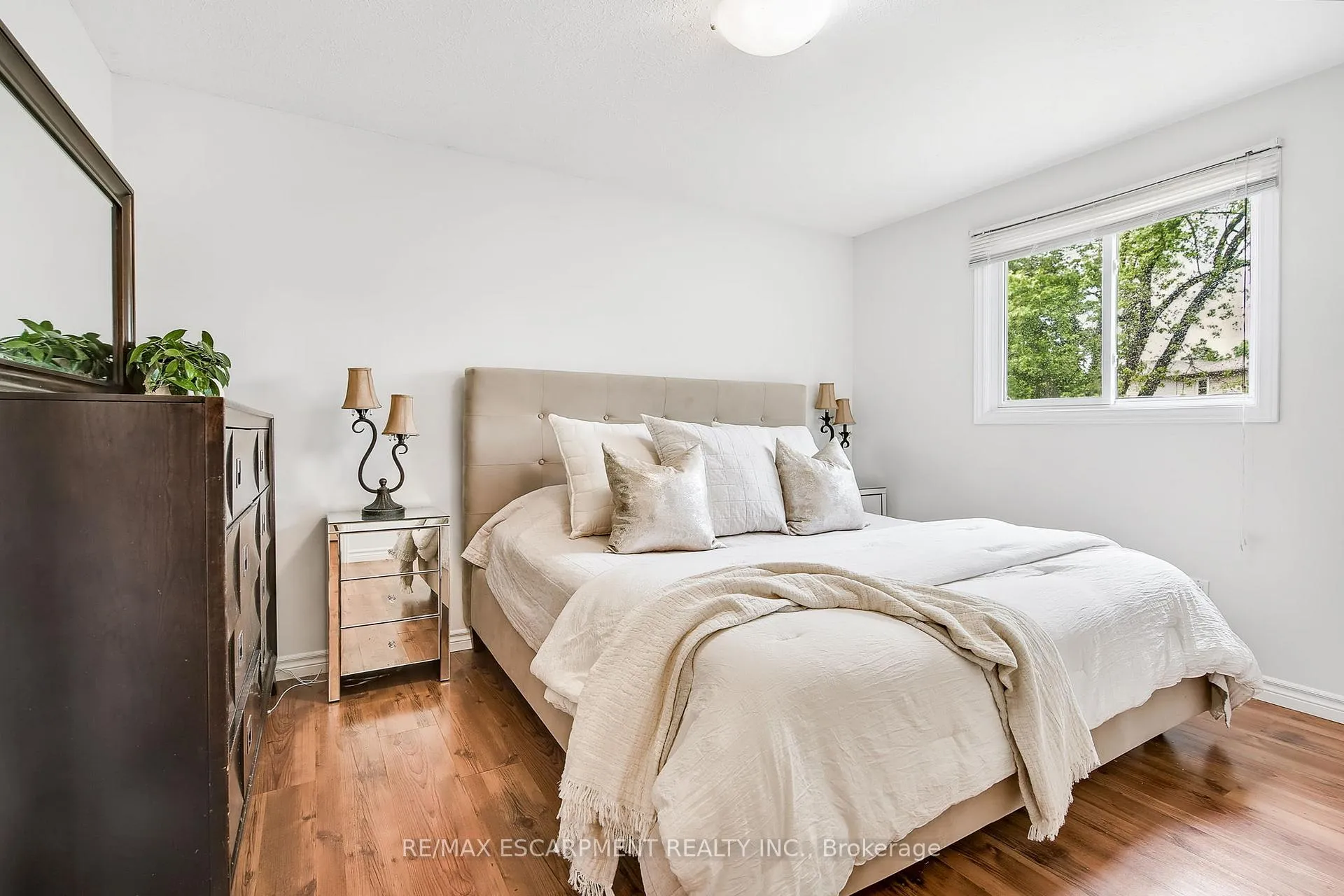 Photo 24 of 14 Ashridge Place, Hamilton, Broughton — HOMEH