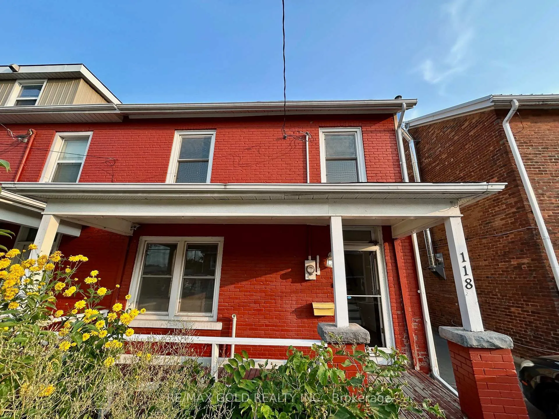 Photo 1 of 118 Stephen Street N, Kingston, East of Sir John A. Blvd — HOMEH