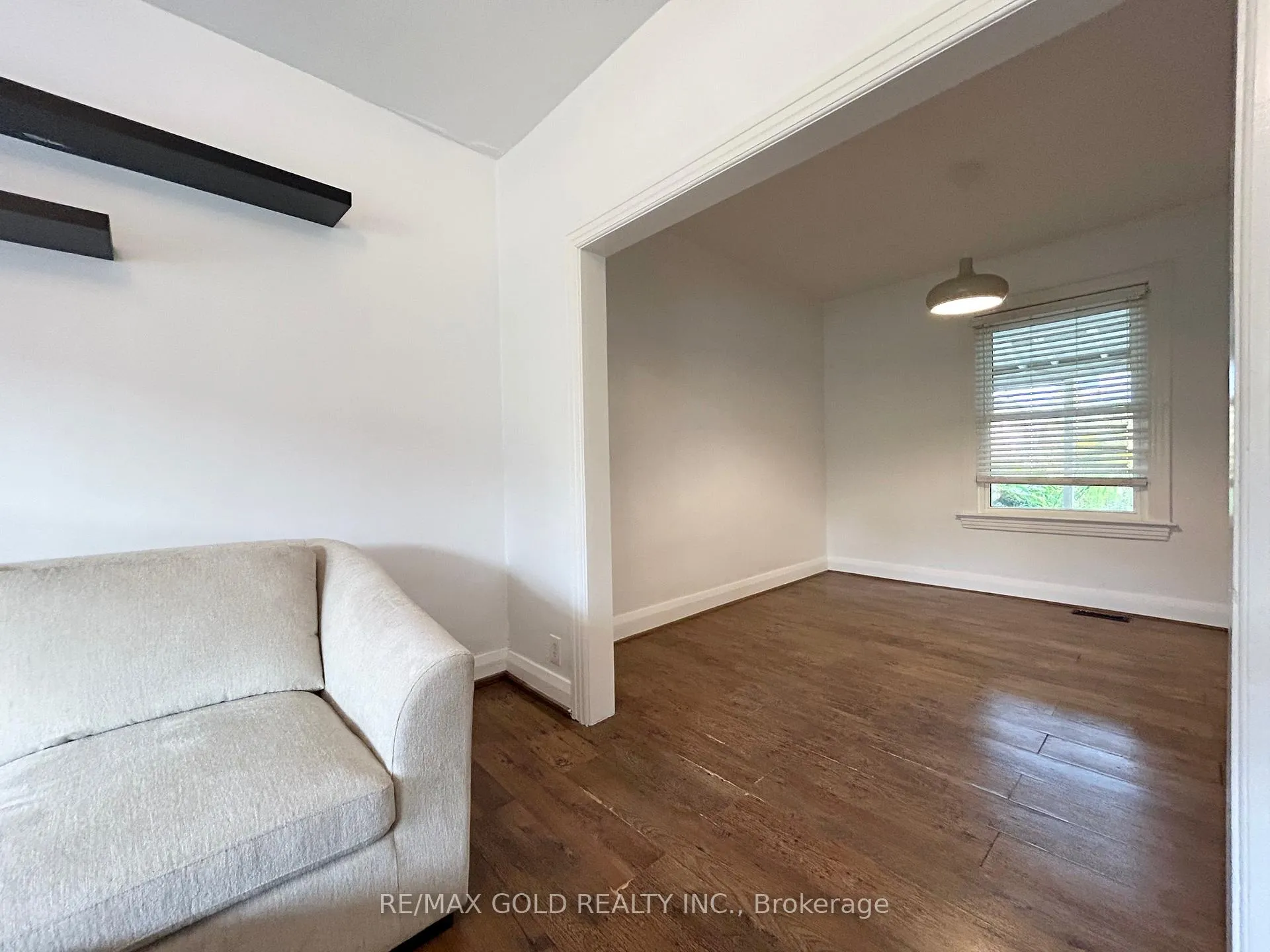 Photo 12 of 118 Stephen Street N, Kingston, East of Sir John A. Blvd — HOMEH