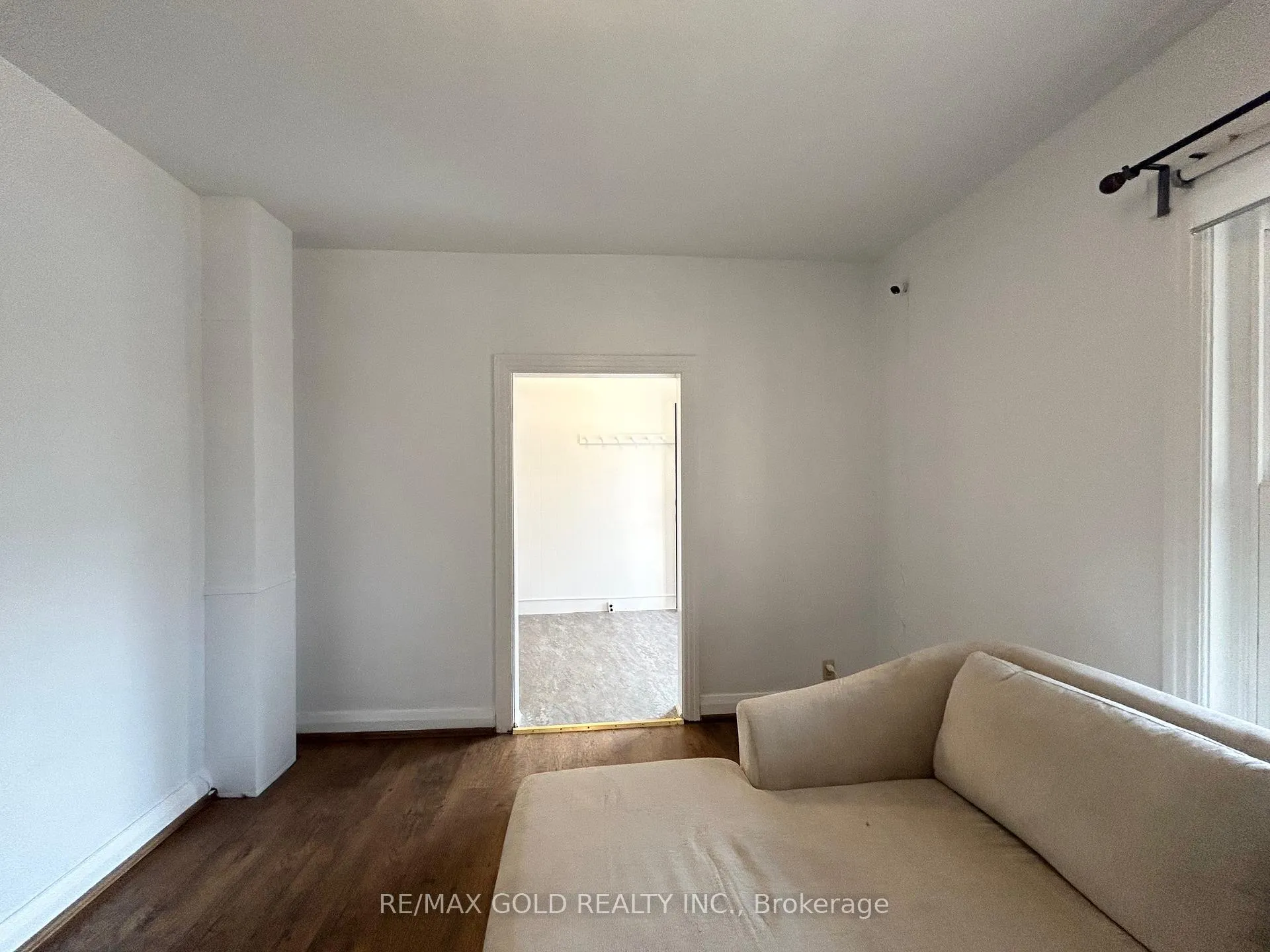 Photo 16 of 118 Stephen Street N, Kingston, East of Sir John A. Blvd — HOMEH