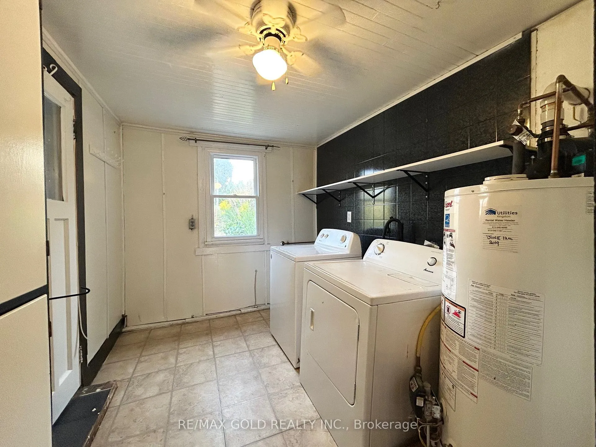 Photo 43 of 118 Stephen Street N, Kingston, East of Sir John A. Blvd — HOMEH