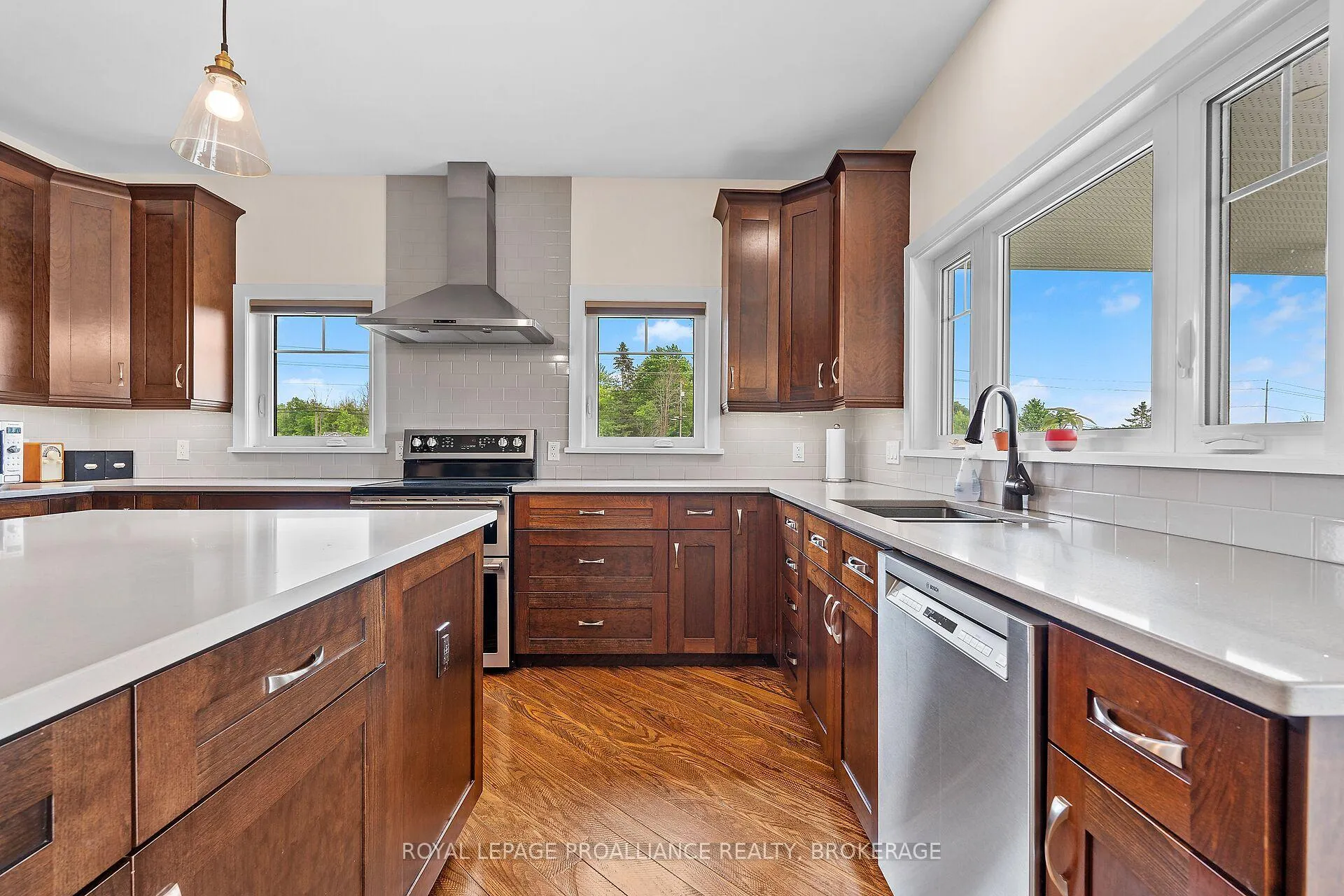 Photo 19 of 5 Sandstone Court, Frontenac, Frontenac South — HOMEH