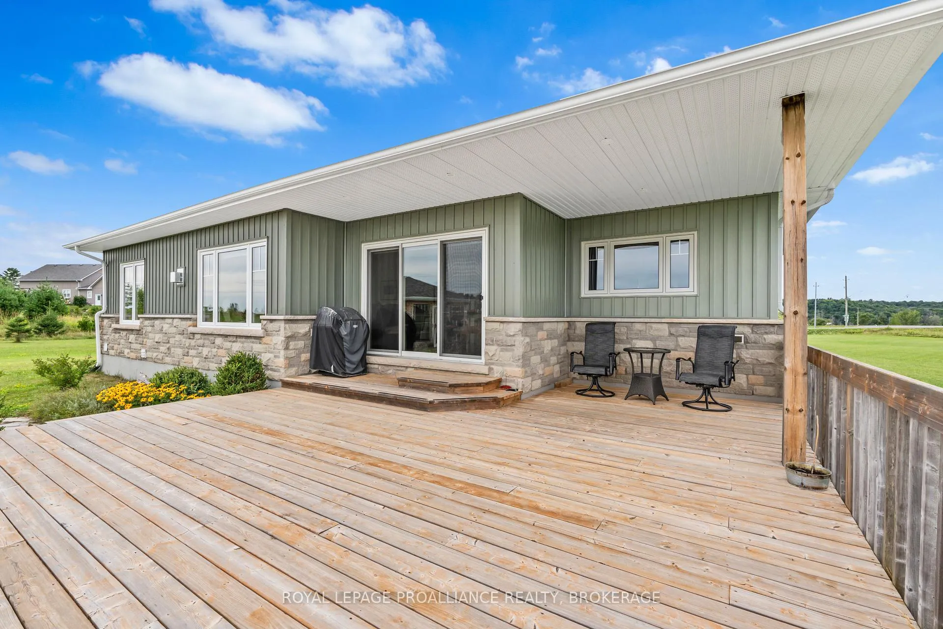 Photo 44 of 5 Sandstone Court, Frontenac, Frontenac South — HOMEH
