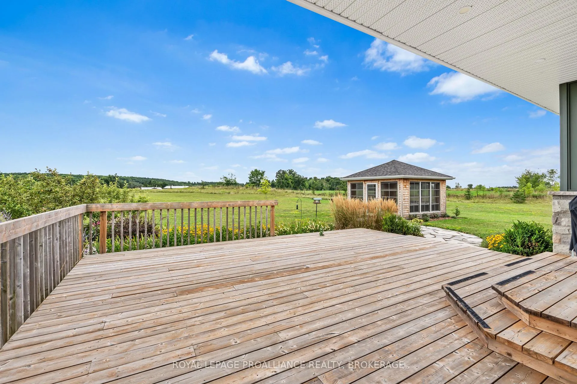 Photo 45 of 5 Sandstone Court, Frontenac, Frontenac South — HOMEH