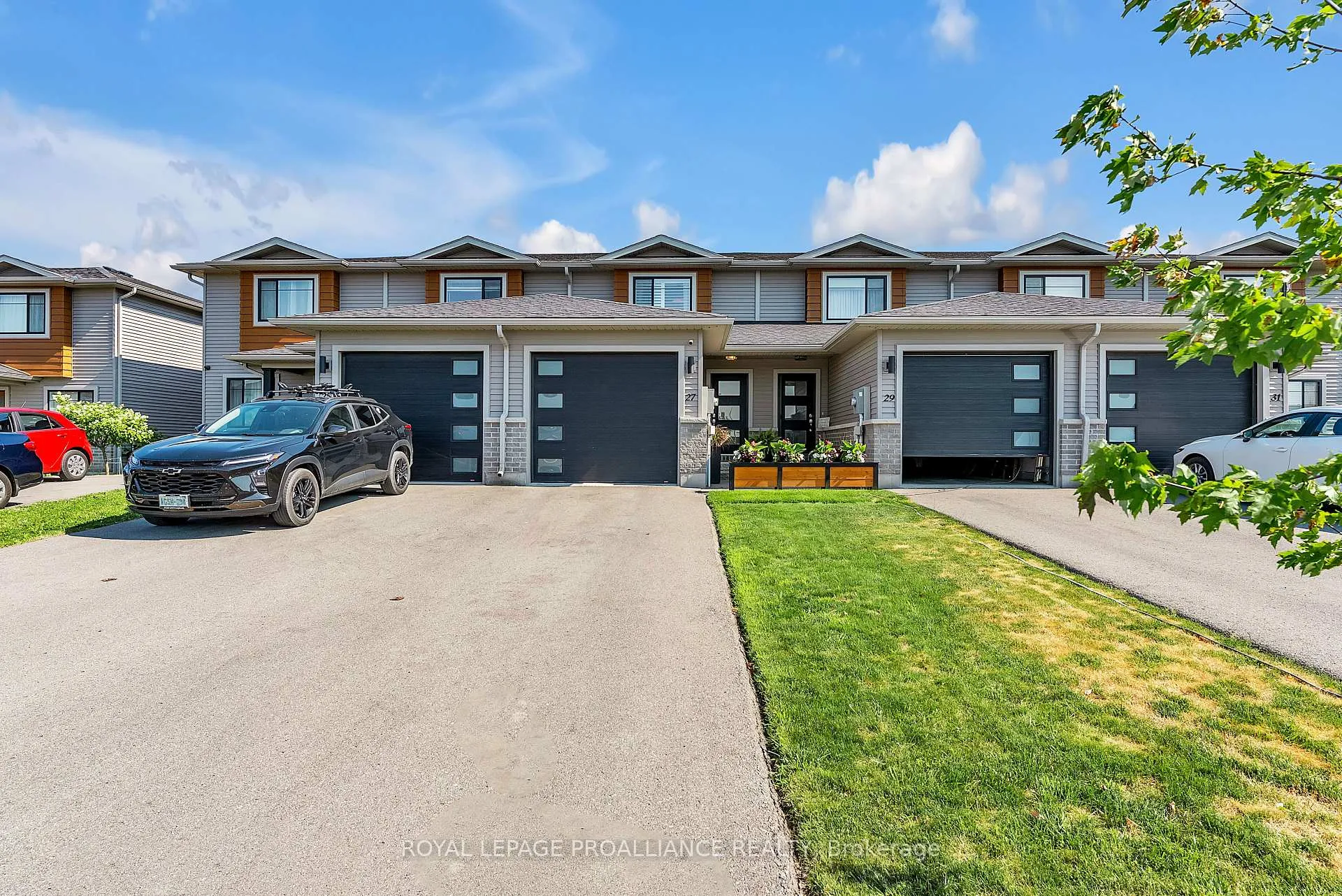 Photo 42 of 27 Ridgeway Place, Belleville, Belleville Ward — HOMEH