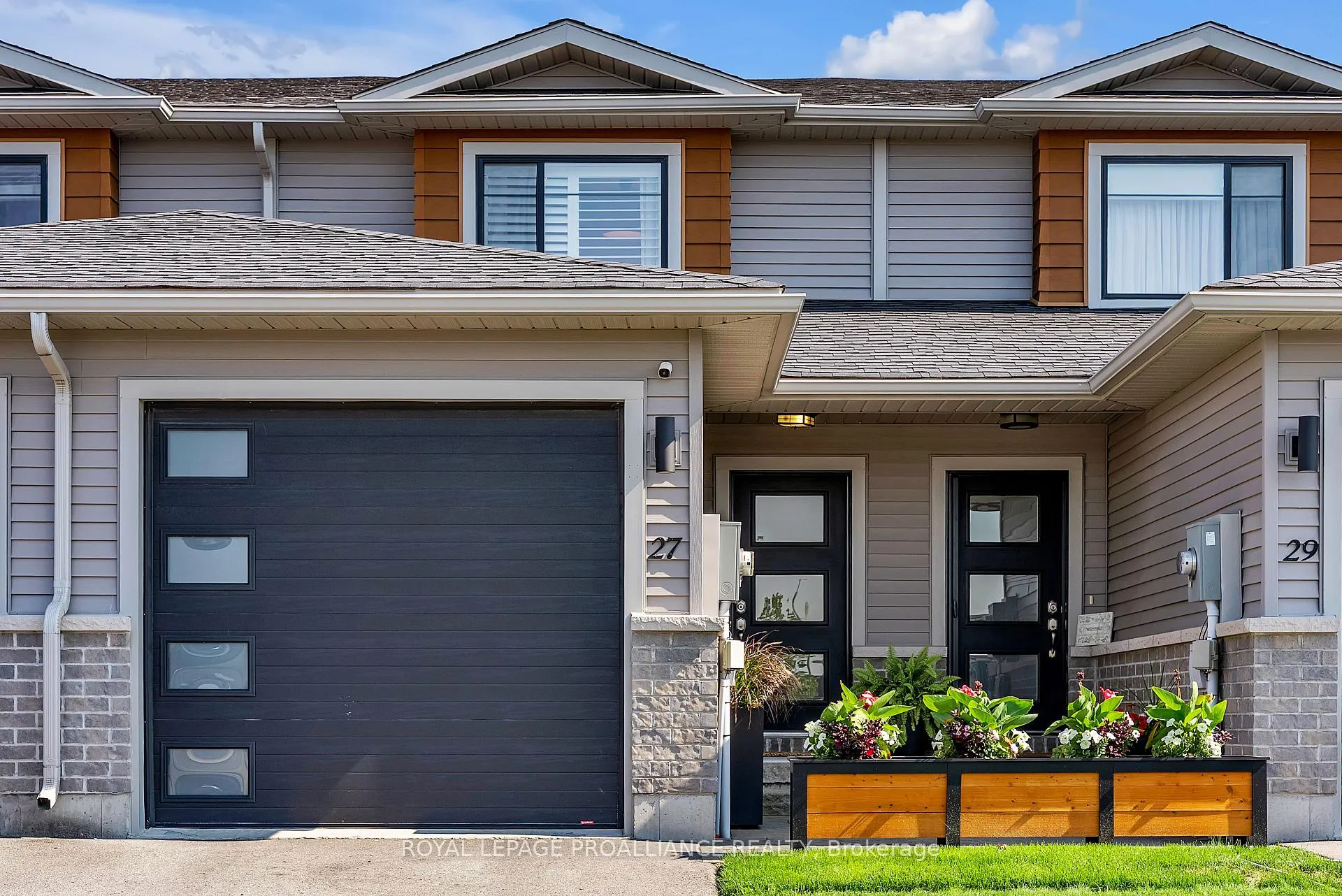 Photo 43 of 27 Ridgeway Place, Belleville, Belleville Ward — HOMEH