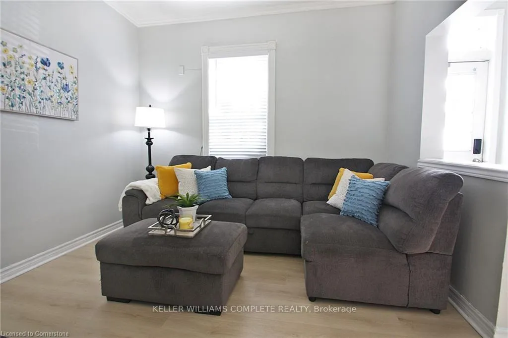 Photo 8 of 129 Birge Street, Hamilton, Beasley — HOMEH