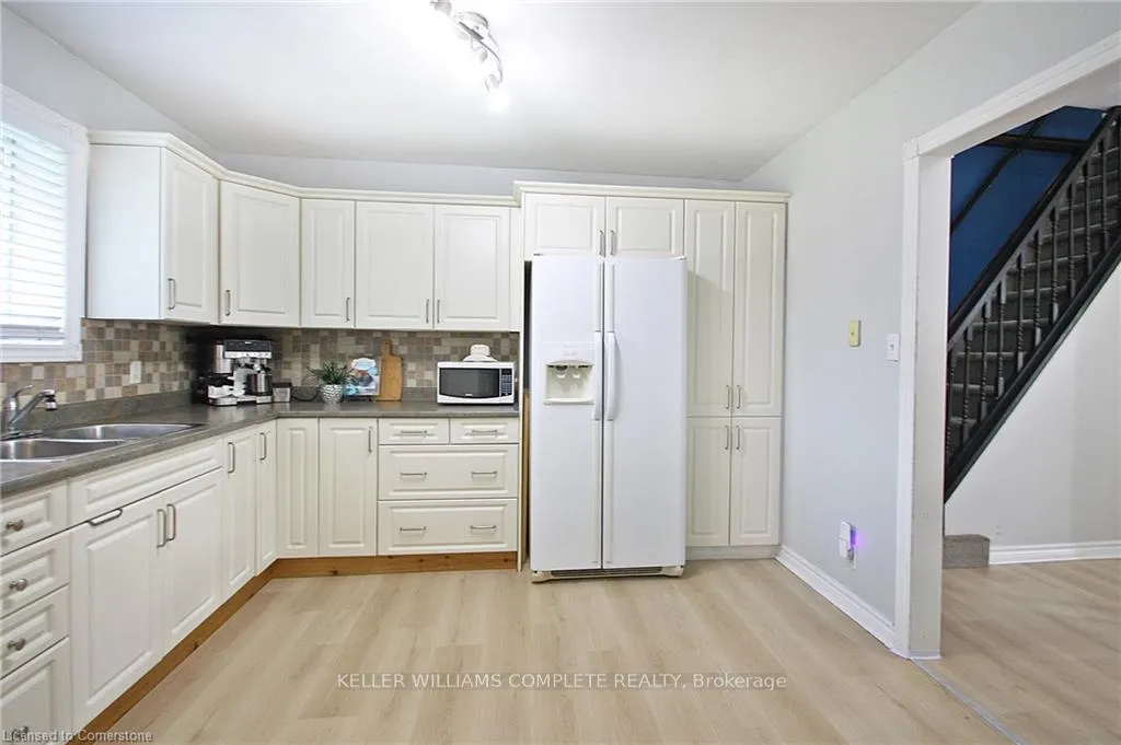 Photo 17 of 129 Birge Street, Hamilton, Beasley — HOMEH