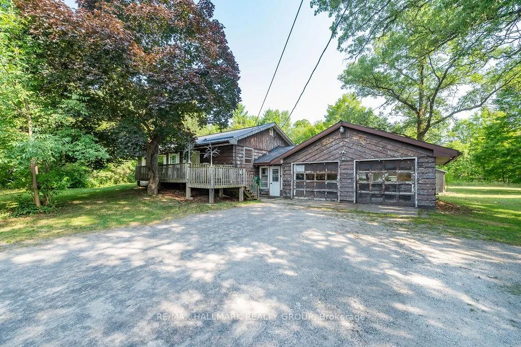 Photo 2 of 768 Russett Drive, McNab/Braeside, Mcnab/Braeside Twps — HOMEH