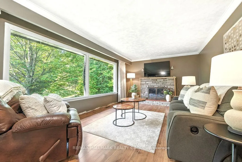 Photo 9 of 768 Russett Drive, McNab/Braeside, Mcnab/Braeside Twps — HOMEH