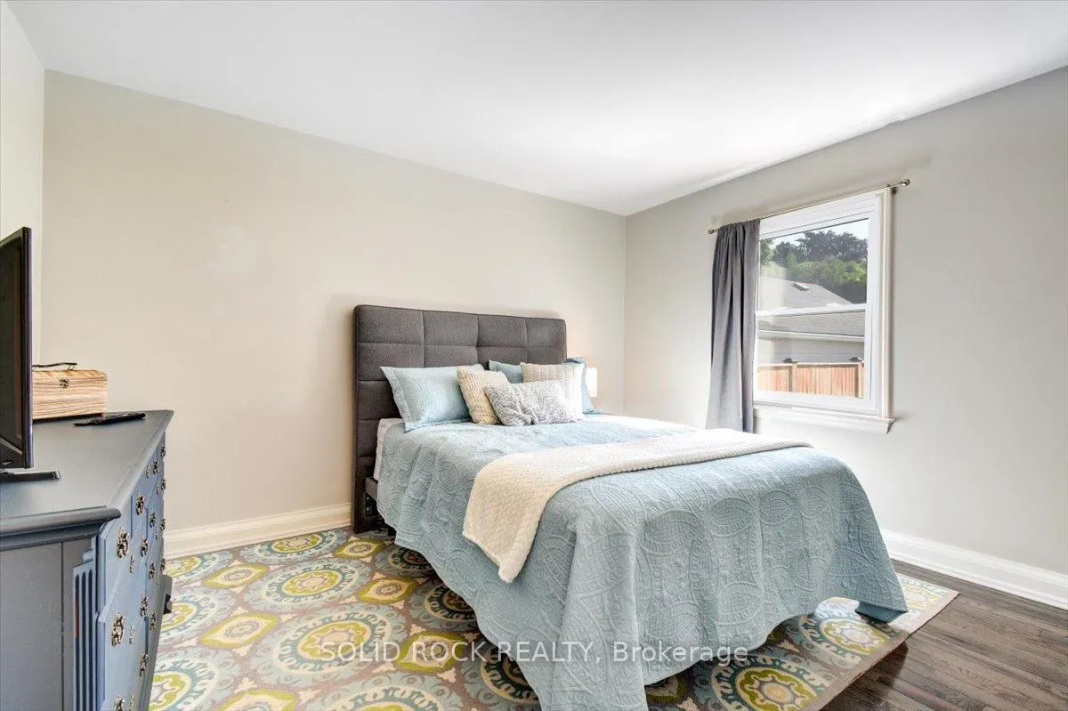 Photo 12 of 322 Walton Street, Cobourg — HOMEH