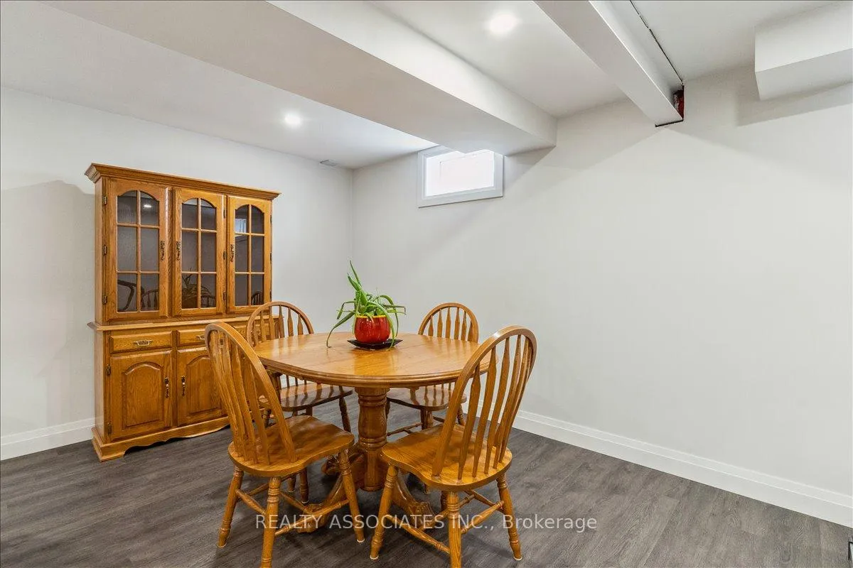 Photo 17 of 185 Glenabbey Drive, Clarington, Courtice — HOMEH