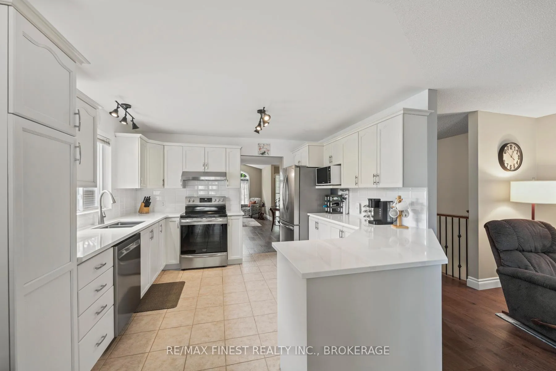 Photo 15 of 244 Langfield Street, Kingston, City Northwest — HOMEH