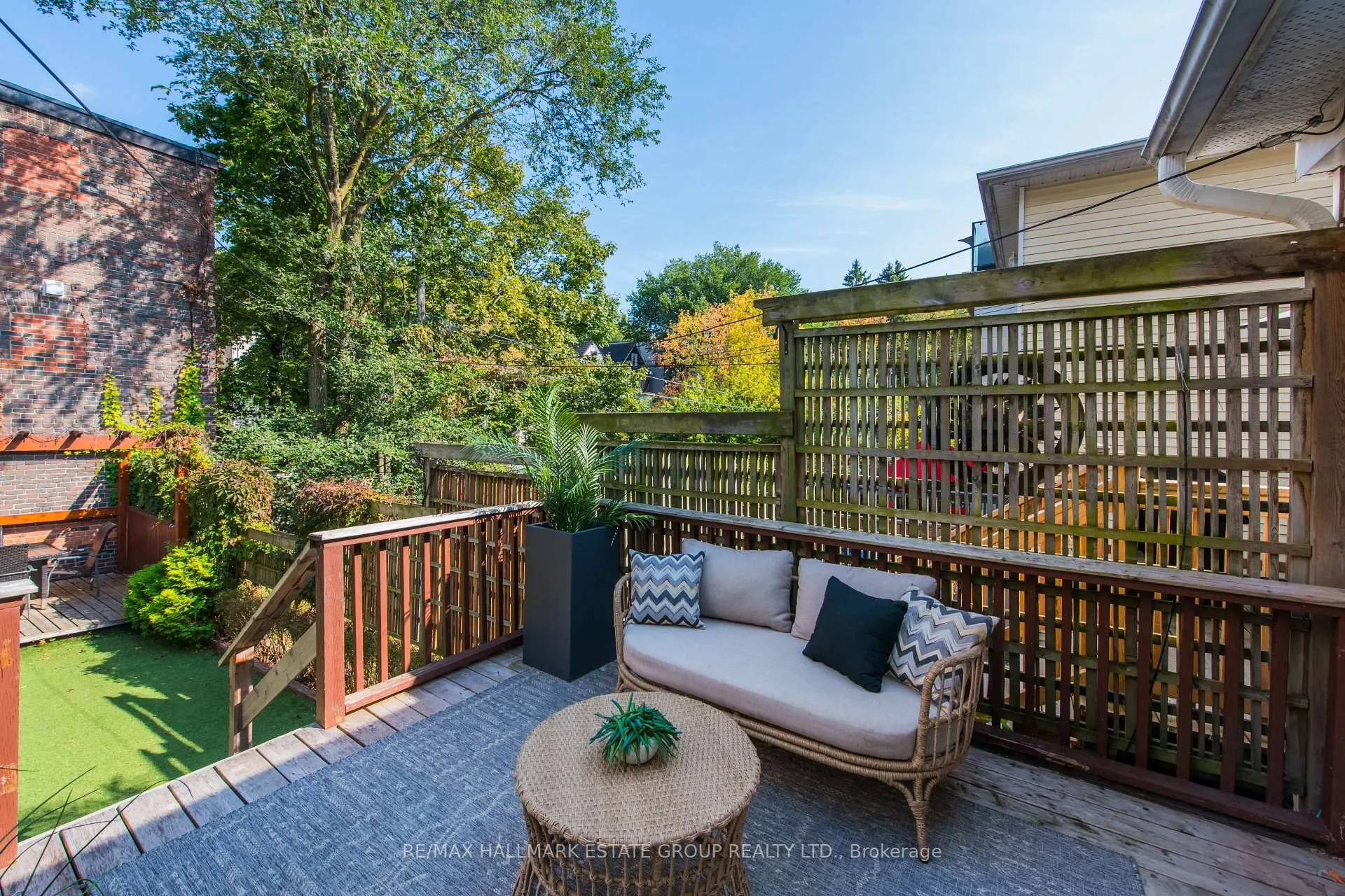 Photo 41 of 245 Kenilworth Avenue, Toronto, The Beaches — HOMEH