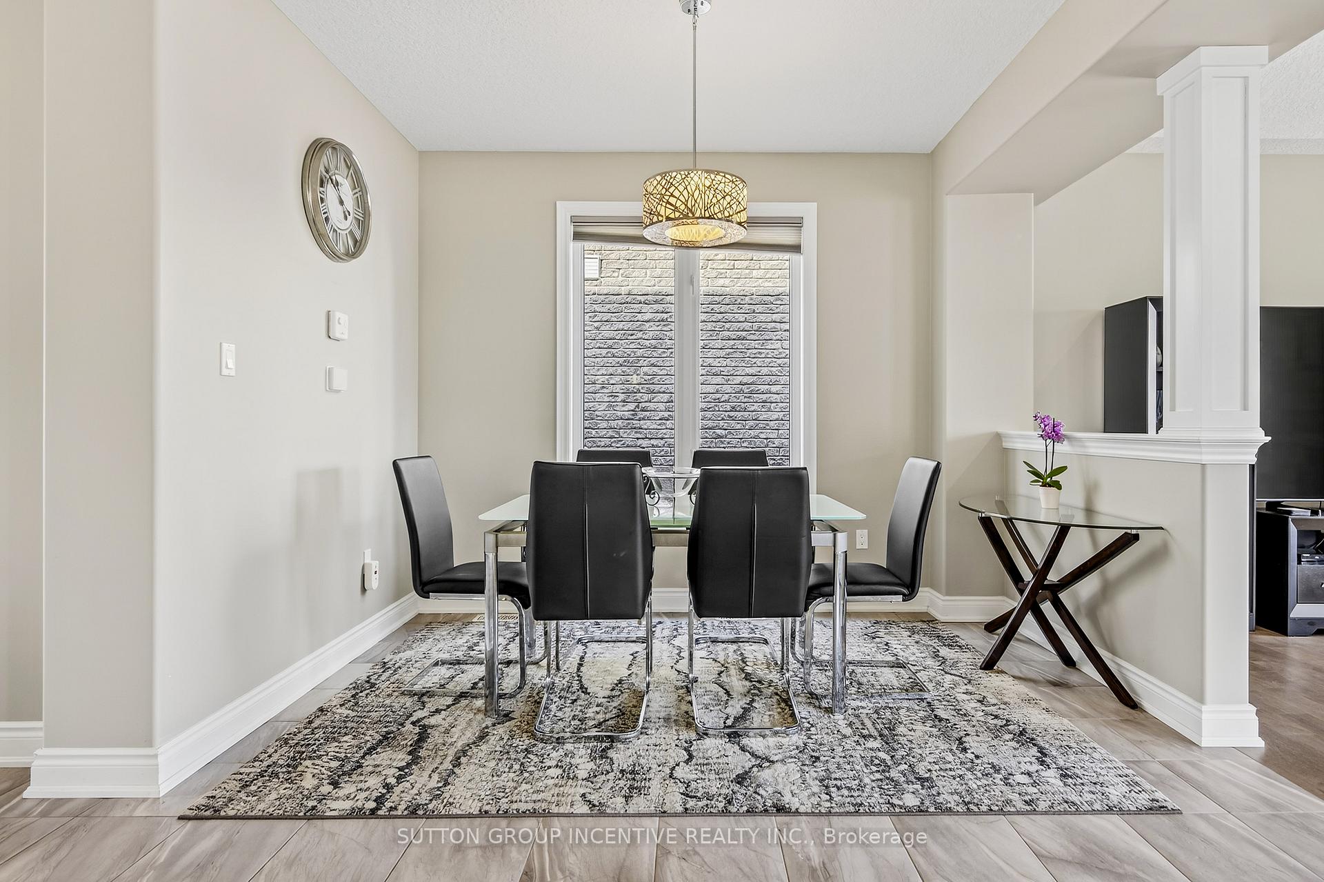 Photo 15 of 22 Britannic Lane, Barrie, Innis-Shore — HOMEH
