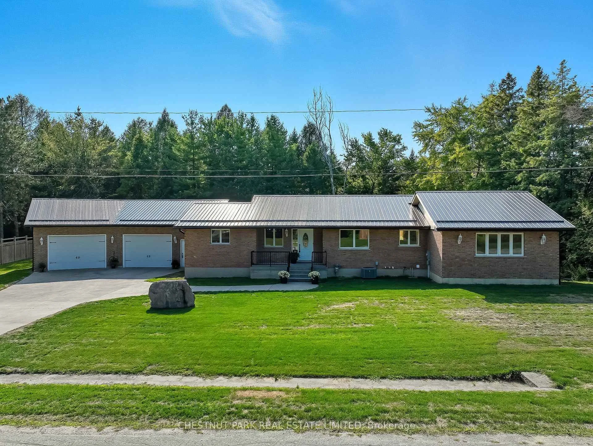 Photo 2 of 50 Irwin Road, Clarington, Rural Clarington — HOMEH