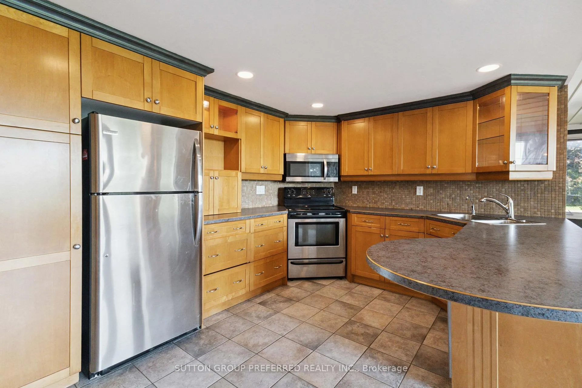 Photo 14 of 11076 Greystead Drive, Middlesex Centre, Rural Middlesex Centre — HOMEH