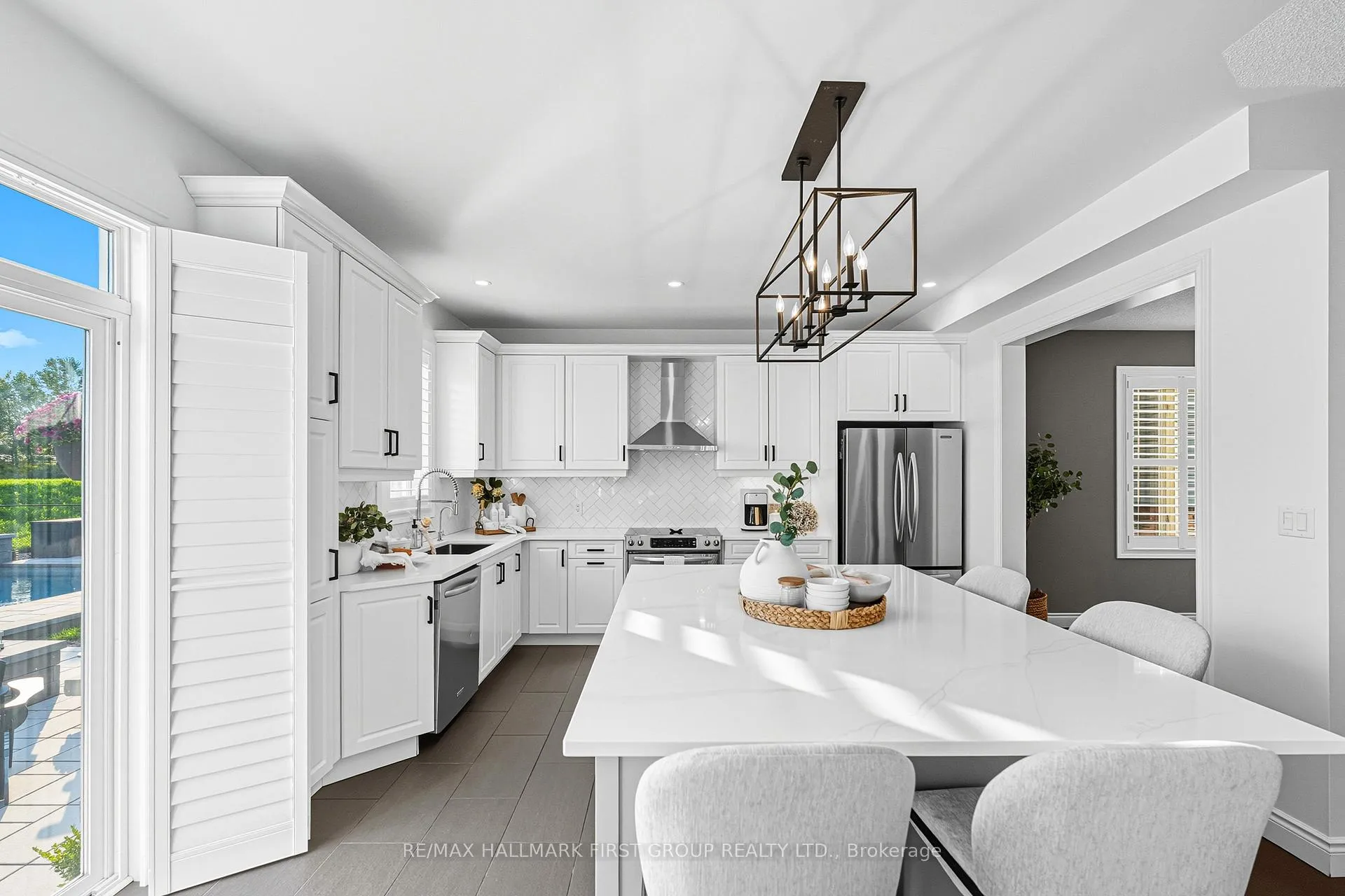 Photo 14 of 11 Murray Tabb Street, Clarington, Bowmanville — HOMEH