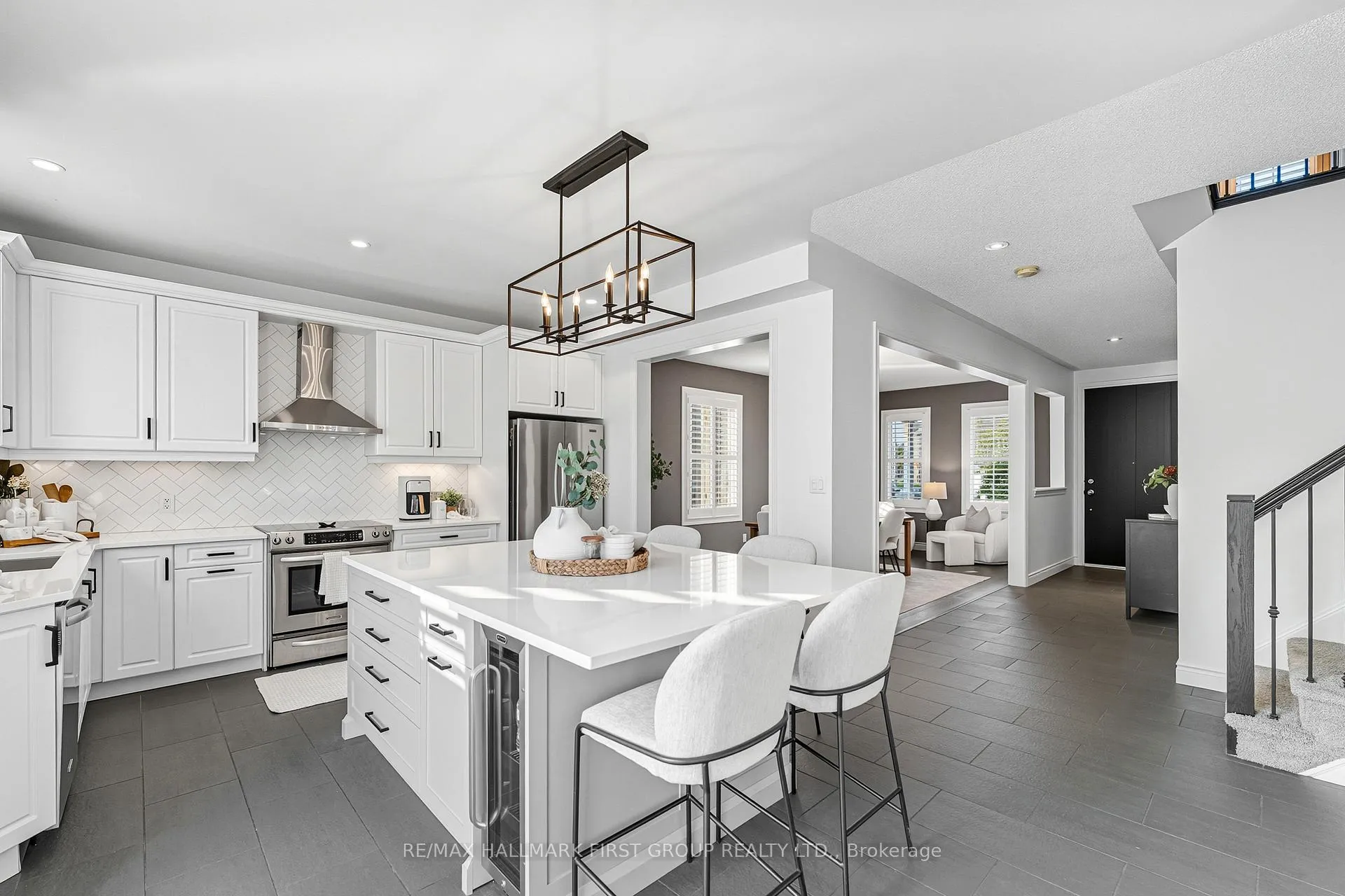 Photo 15 of 11 Murray Tabb Street, Clarington, Bowmanville — HOMEH