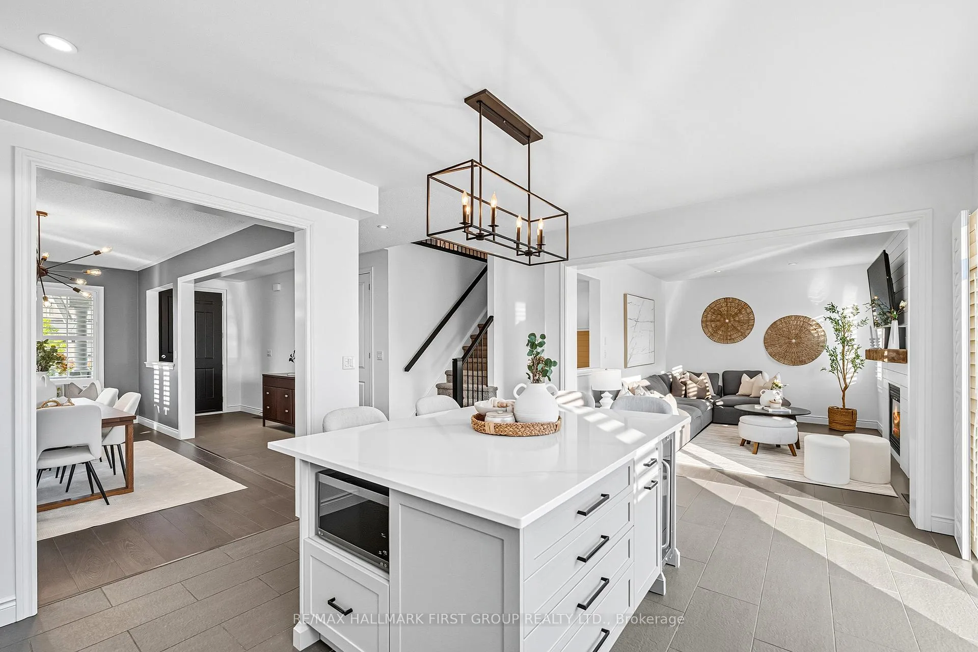 Photo 16 of 11 Murray Tabb Street, Clarington, Bowmanville — HOMEH