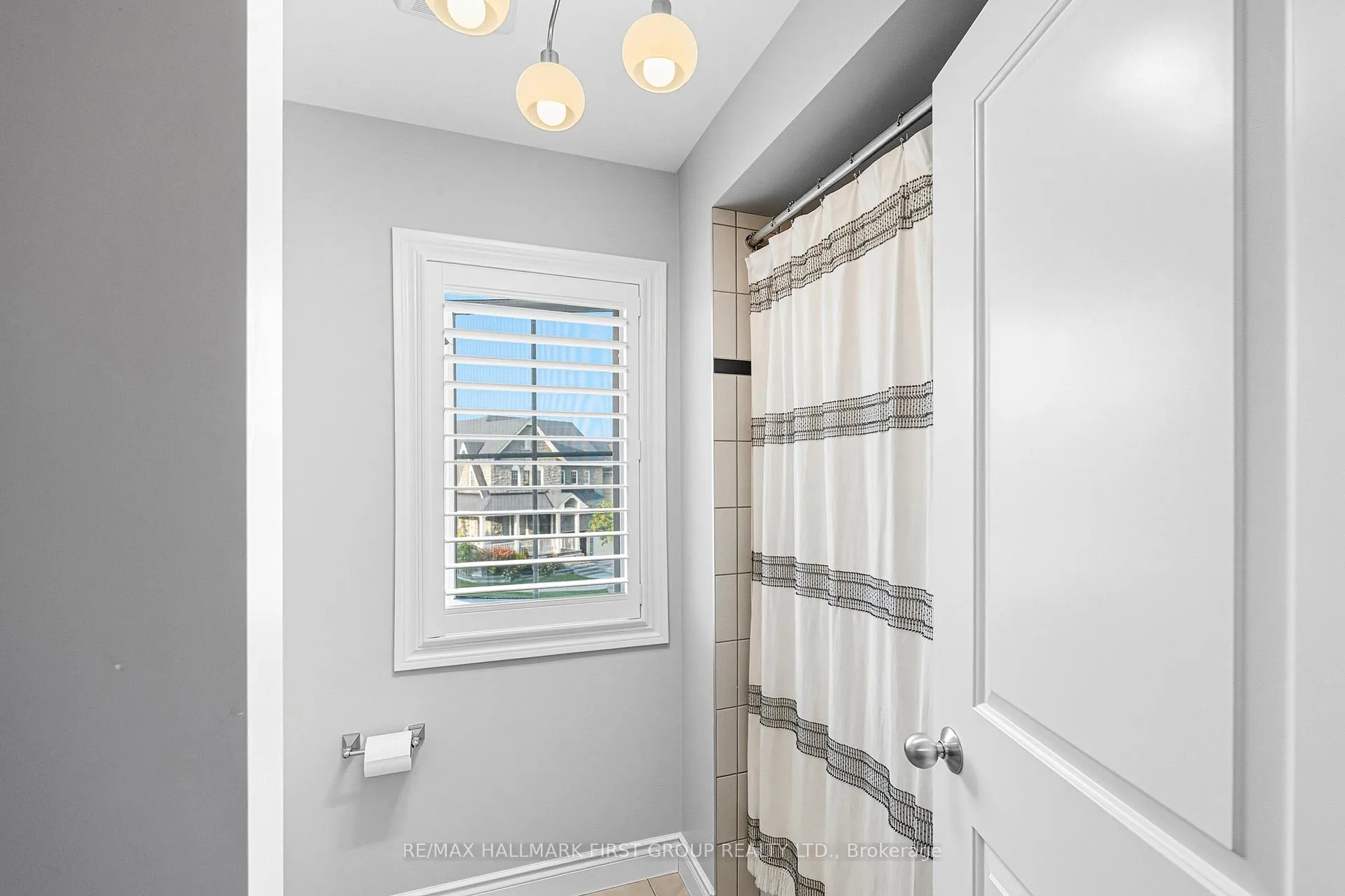 Photo 31 of 11 Murray Tabb Street, Clarington, Bowmanville — HOMEH
