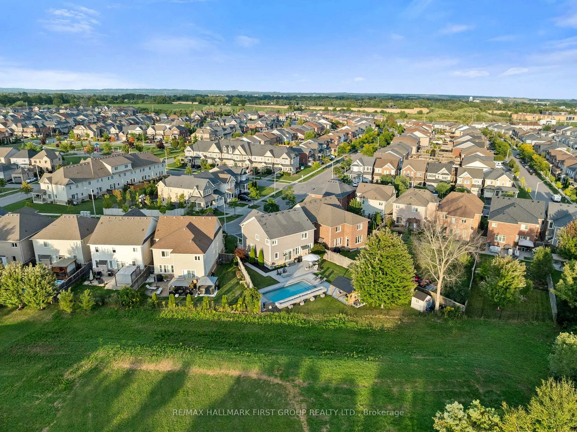 Photo 49 of 11 Murray Tabb Street, Clarington, Bowmanville — HOMEH