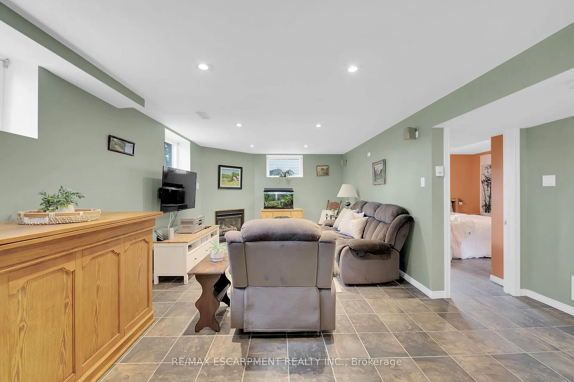 Photo 27 of 3 Short Street, Hamilton, Stoney Creek — HOMEH