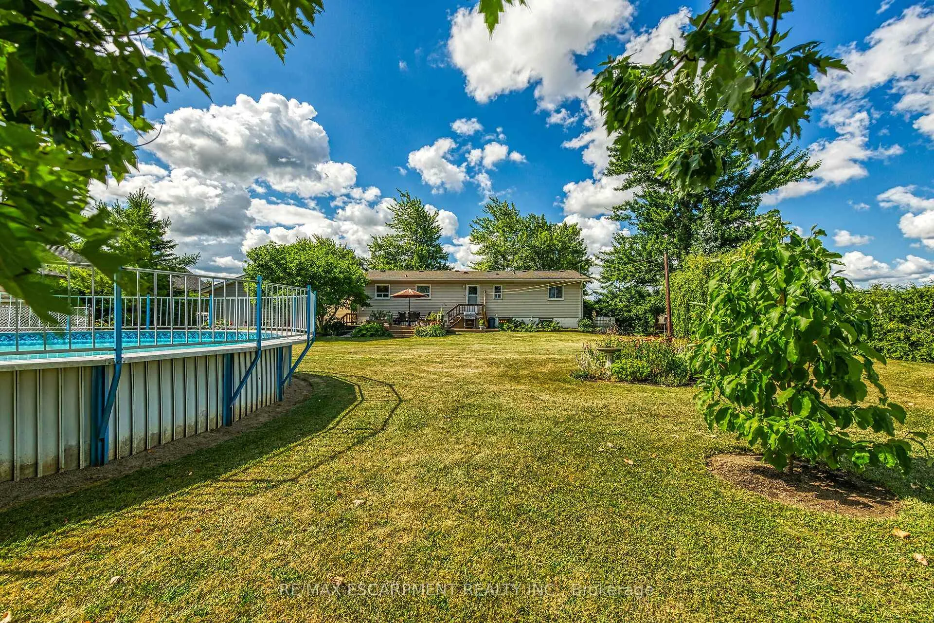 Photo 38 of 3 Short Street, Hamilton, Stoney Creek — HOMEH