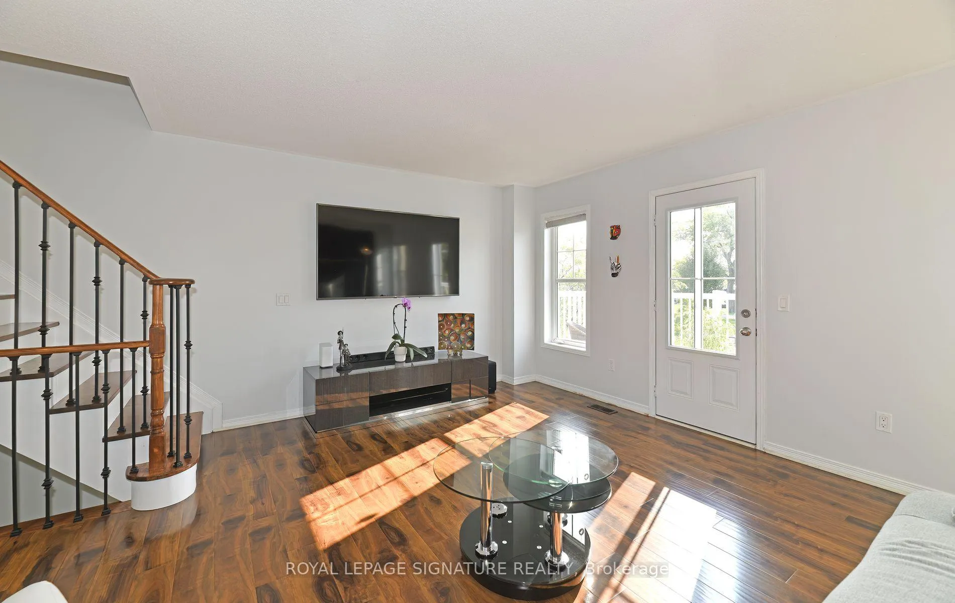 Photo 8 of 116 Harbourside Drive, Whitby, Port Whitby — HOMEH