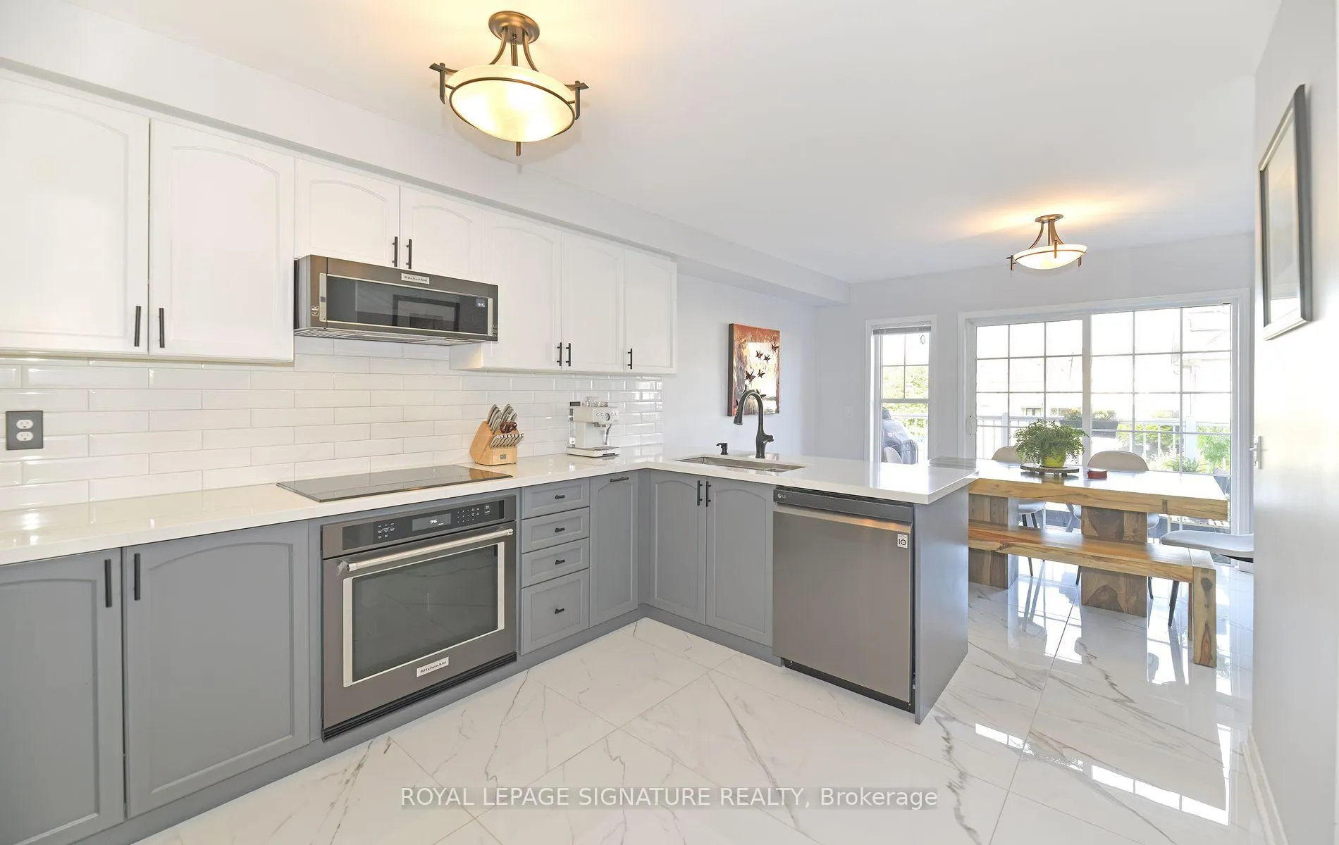 Photo 13 of 116 Harbourside Drive, Whitby, Port Whitby — HOMEH