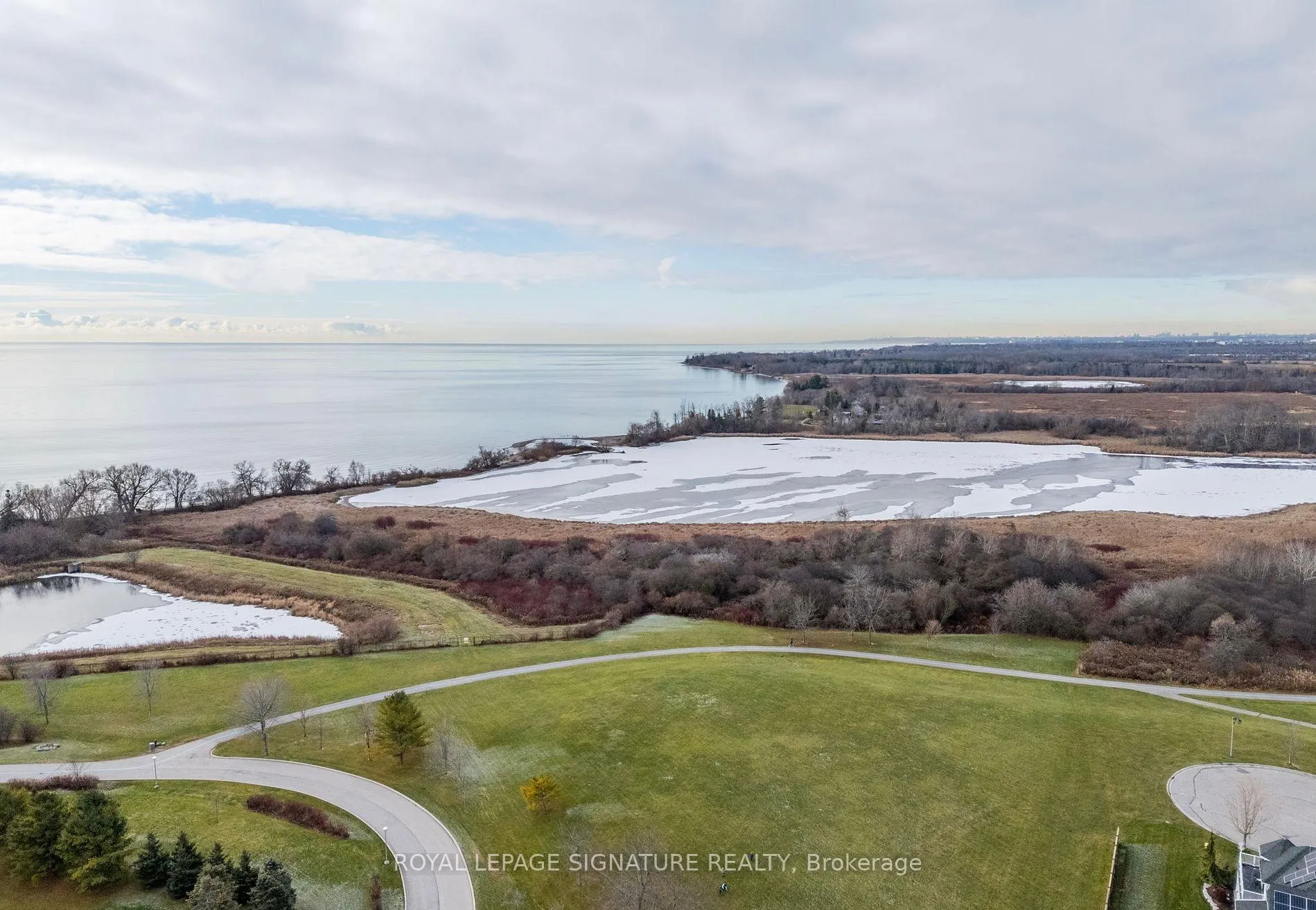 Photo 26 of 116 Harbourside Drive, Whitby, Port Whitby — HOMEH