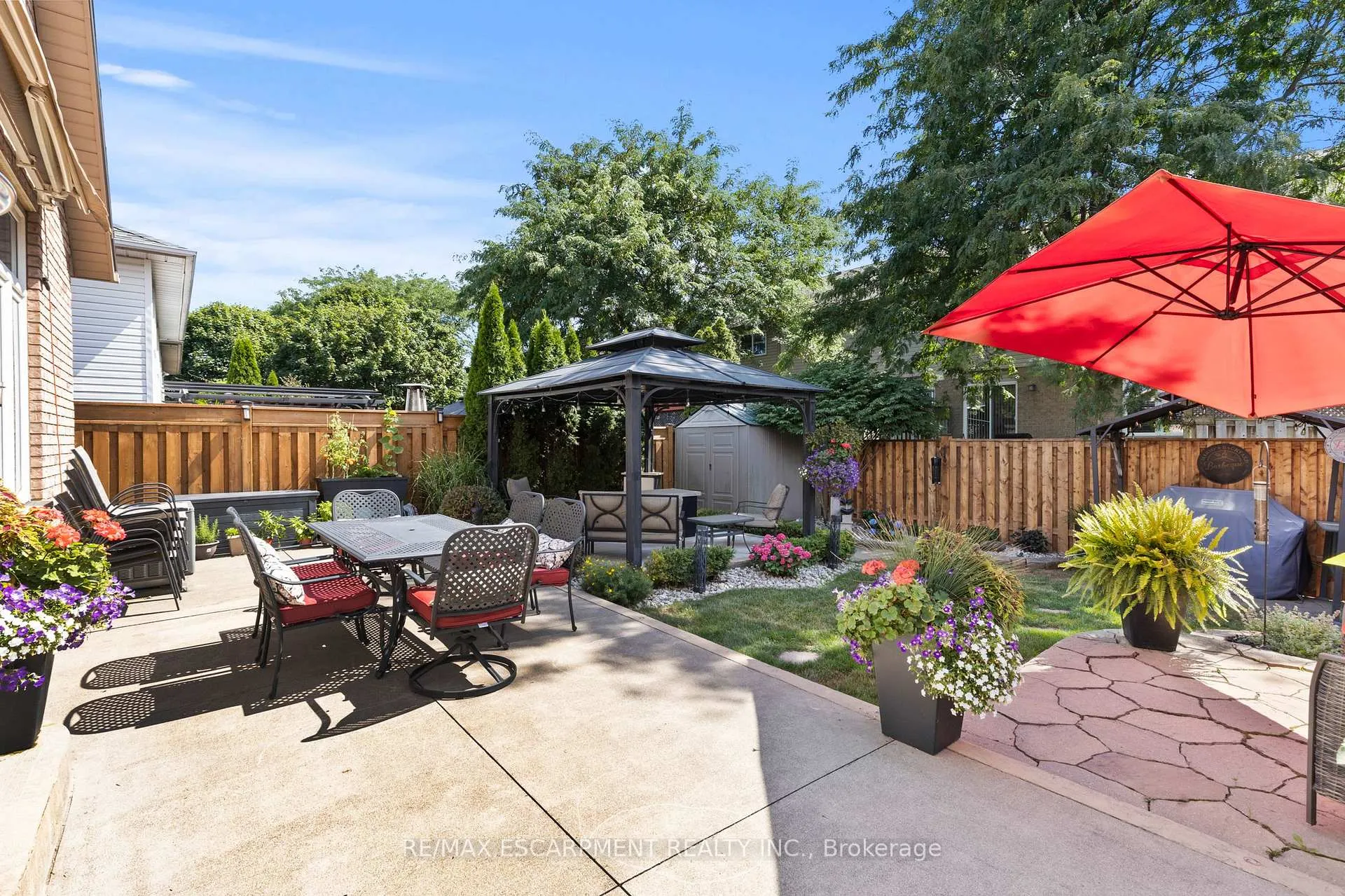 Photo 40 of 37 Darrow Drive, Hamilton, Stoney Creek — HOMEH