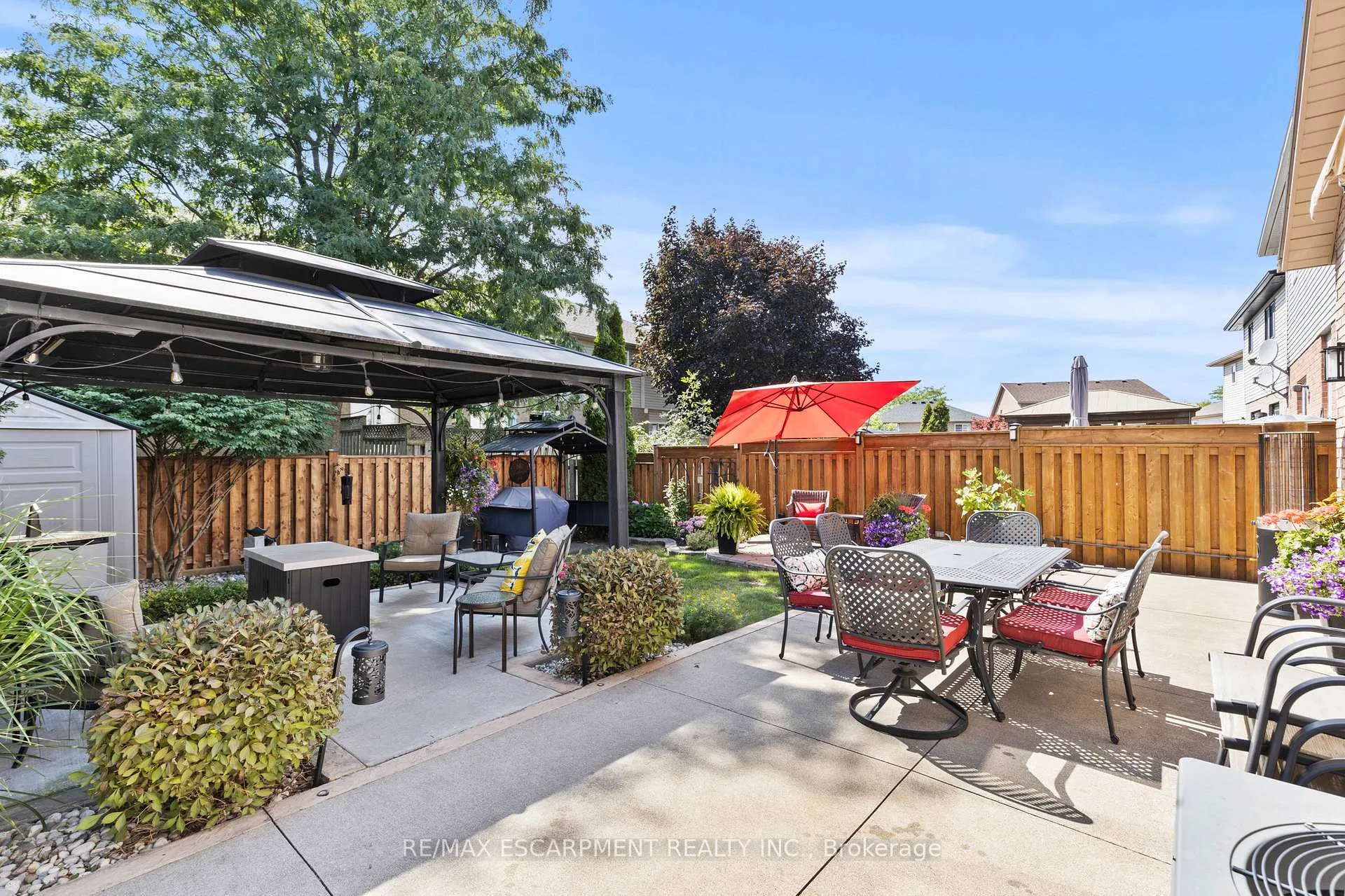 Photo 41 of 37 Darrow Drive, Hamilton, Stoney Creek — HOMEH